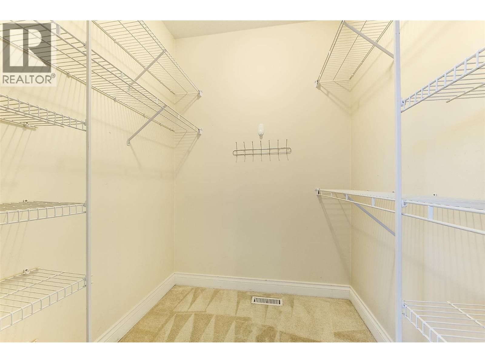 3244 Deer Ridge Court
