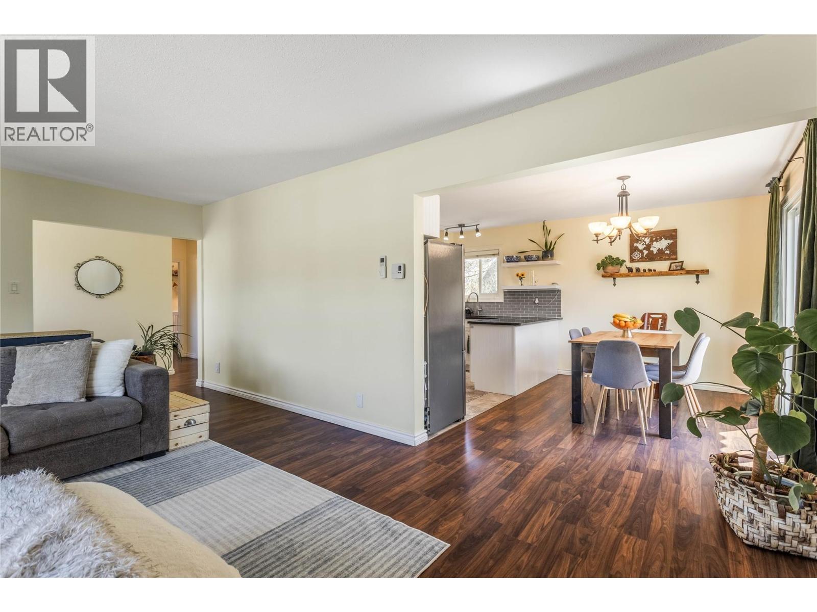 1385 Orchard Drive