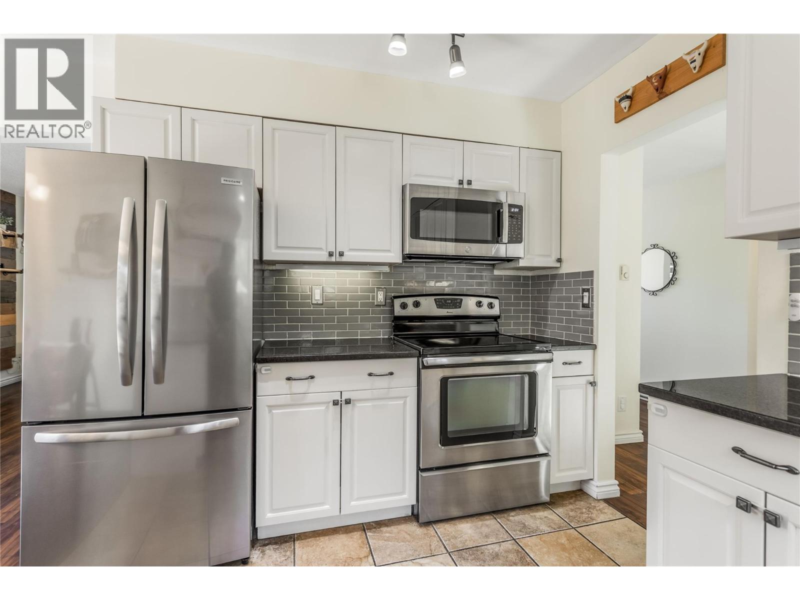 1385 Orchard Drive