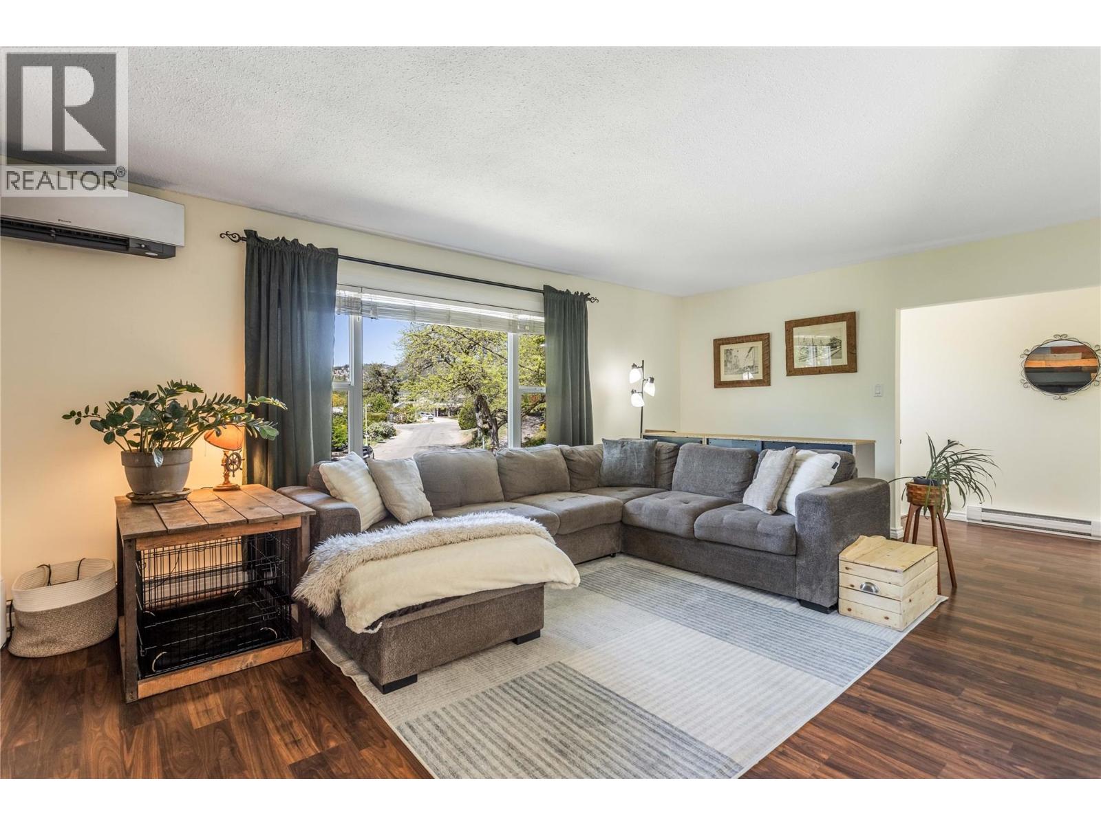 1385 Orchard Drive