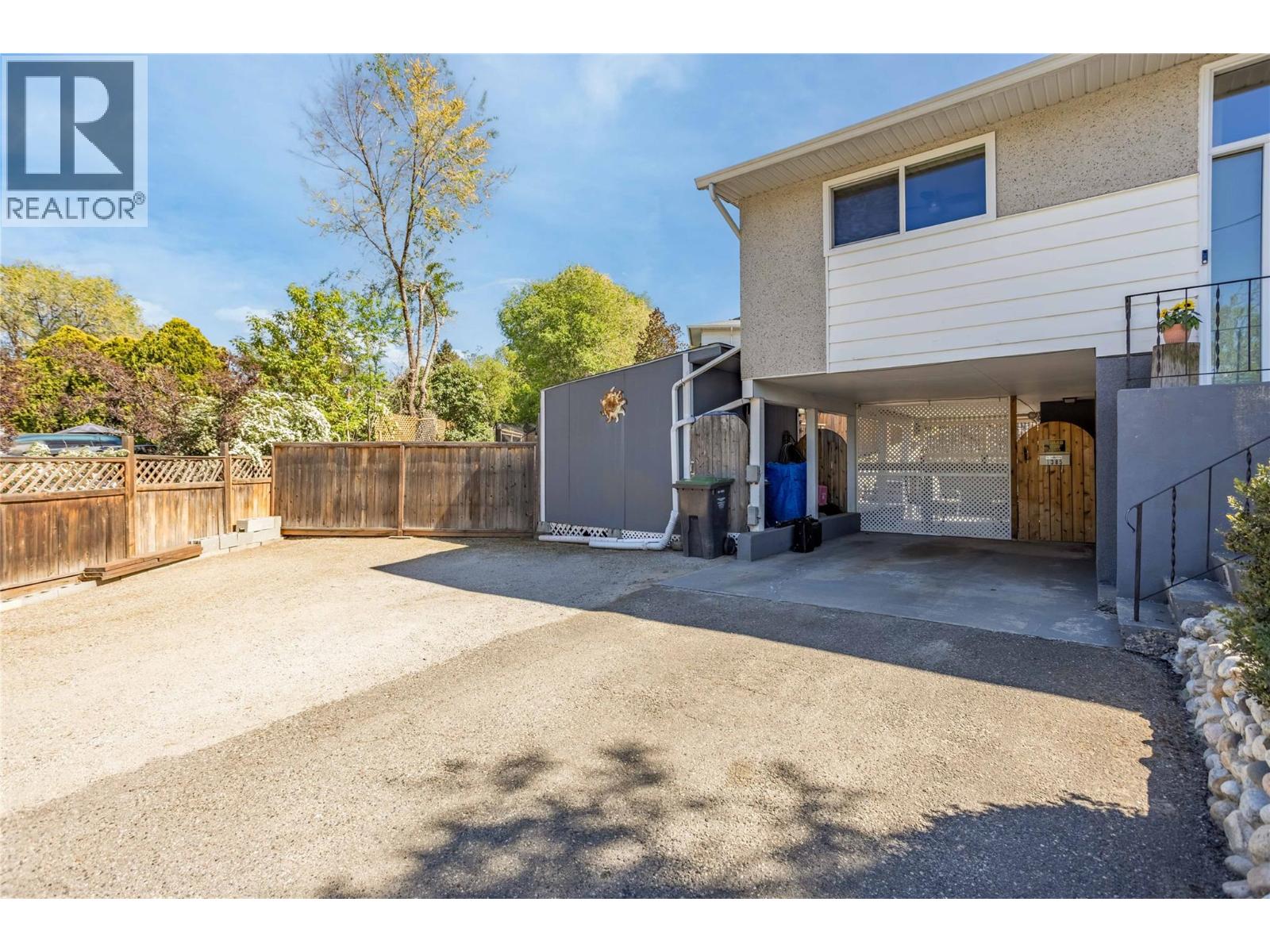 1385 Orchard Drive