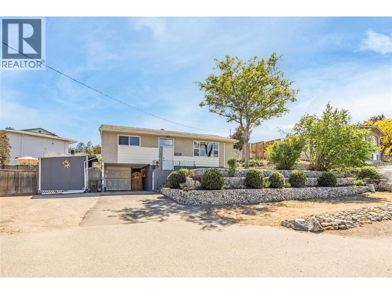 1385 Orchard Drive