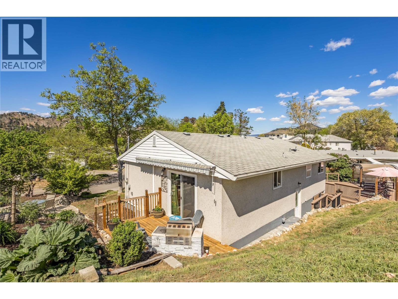 1385 Orchard Drive