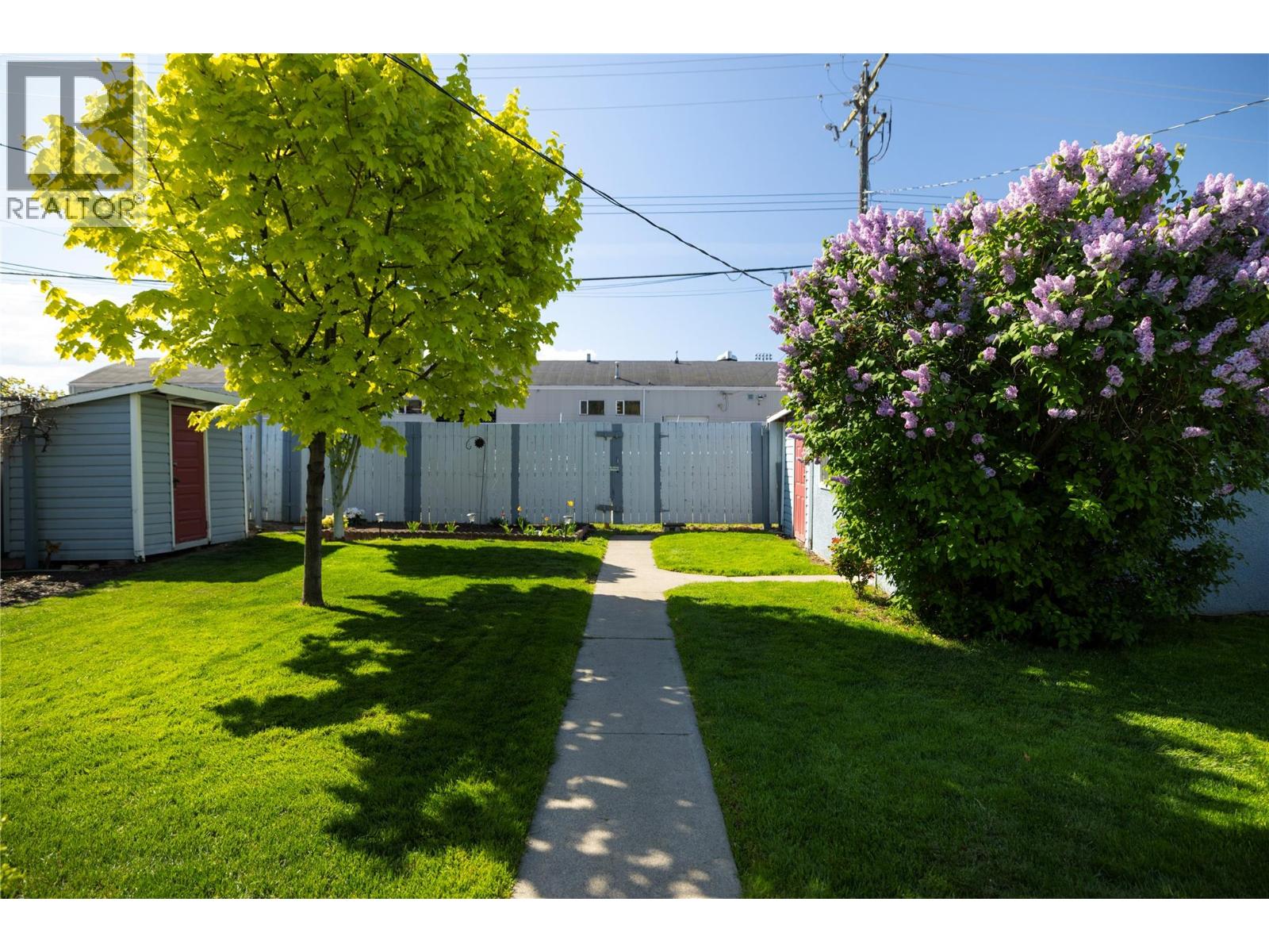661 Bay Avenue