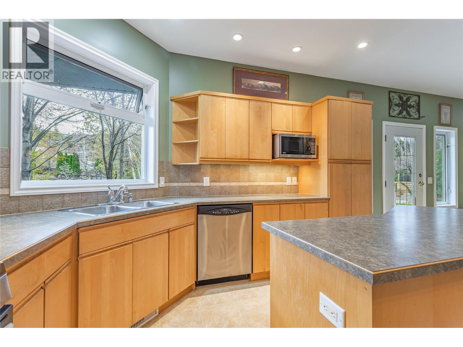 507 Wren Place