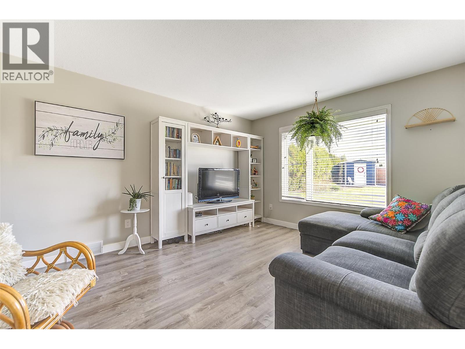 1260 Raymer Avenue Unit# 449