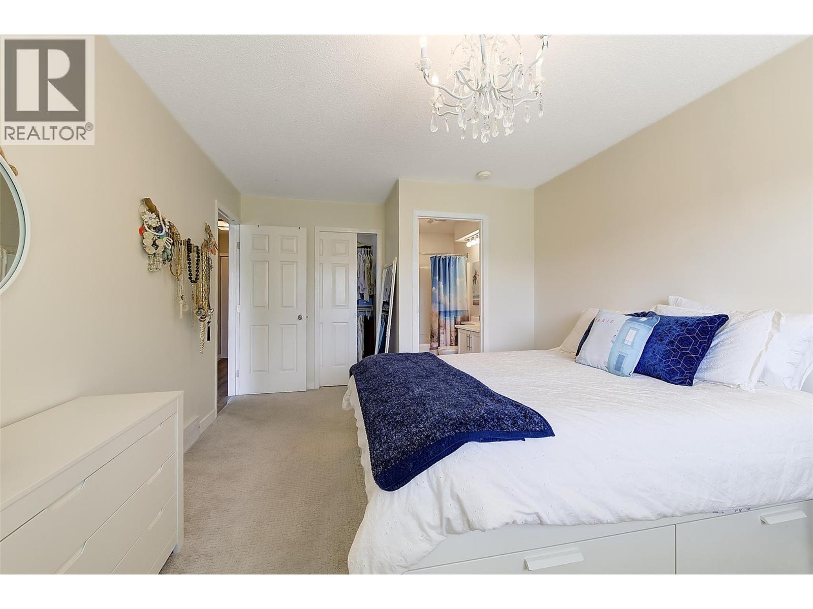 1260 Raymer Avenue Unit# 449