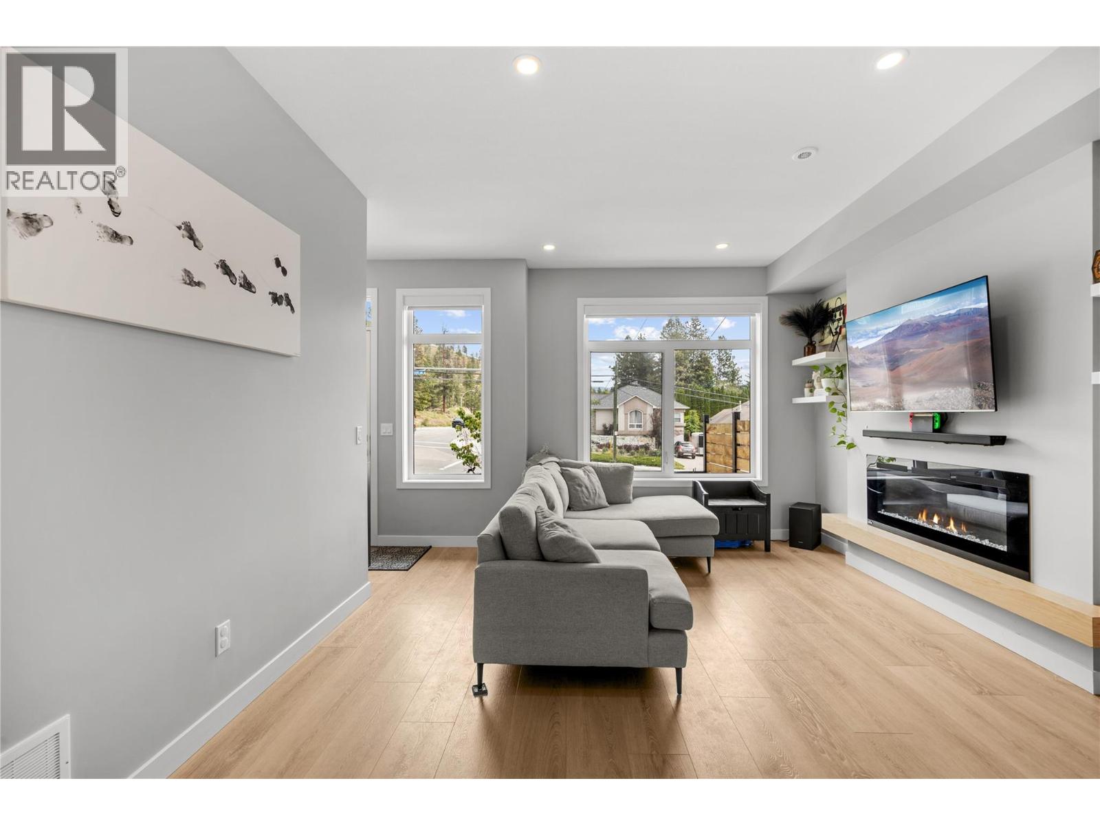 1435 Cara Glen Court Unit# 101