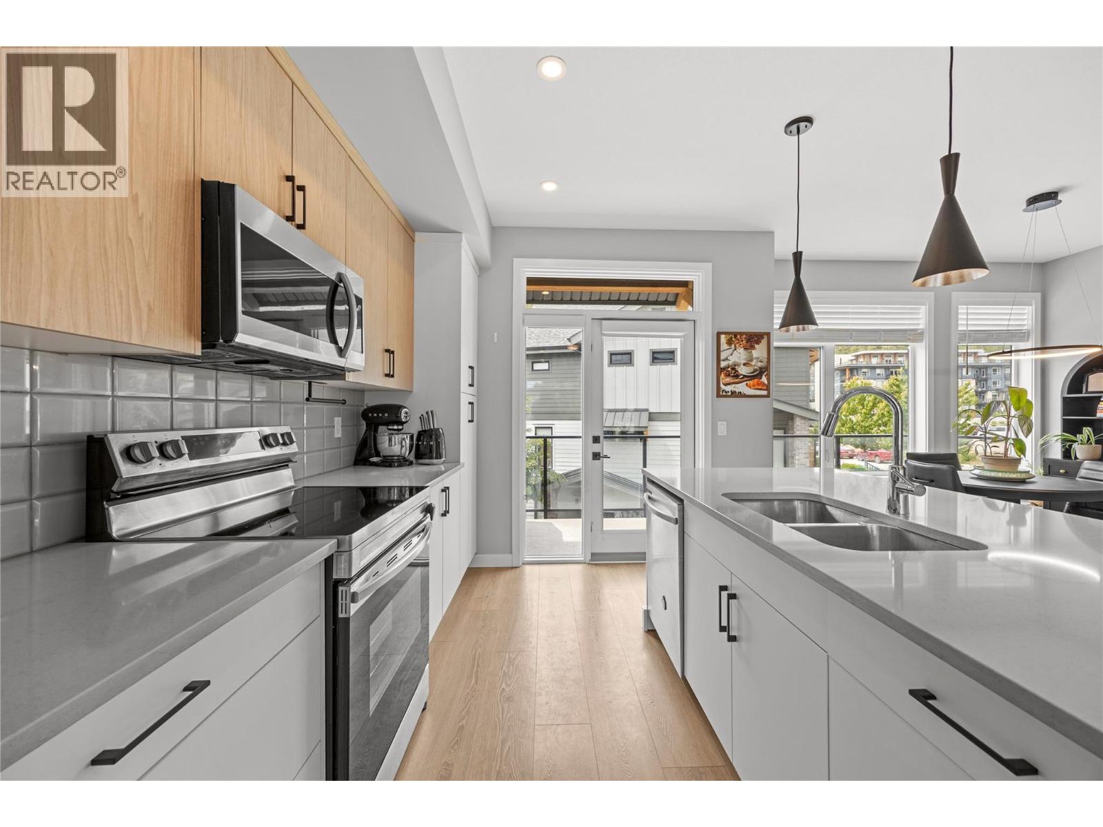 1435 Cara Glen Court Unit# 101