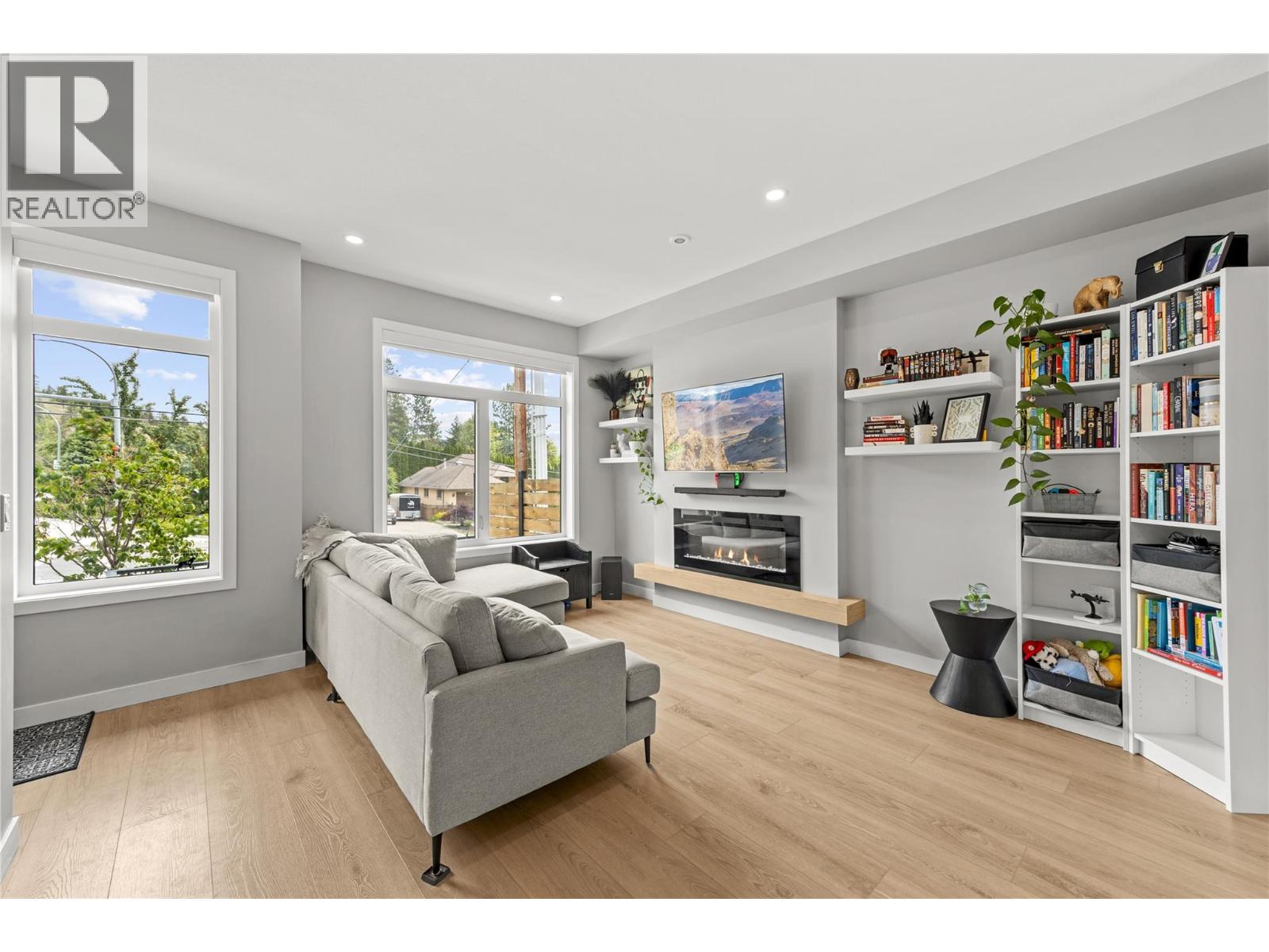 1435 Cara Glen Court Unit# 101