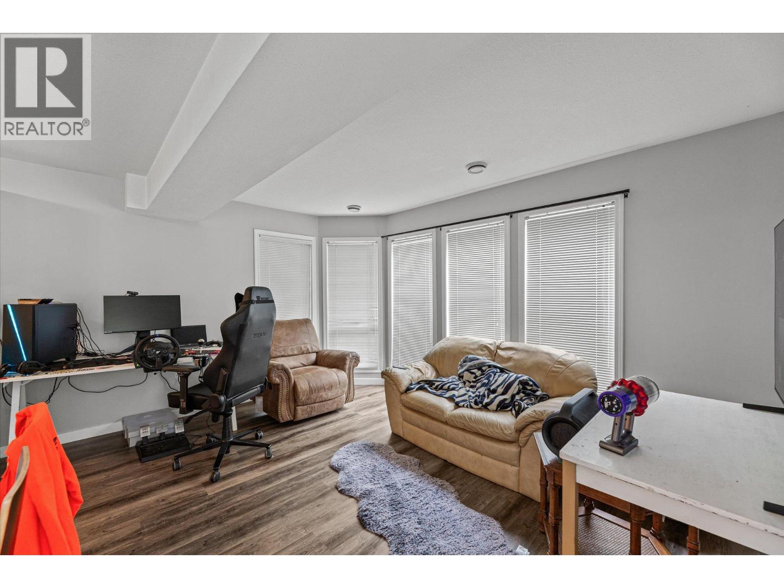 3069 Quail Crescent
