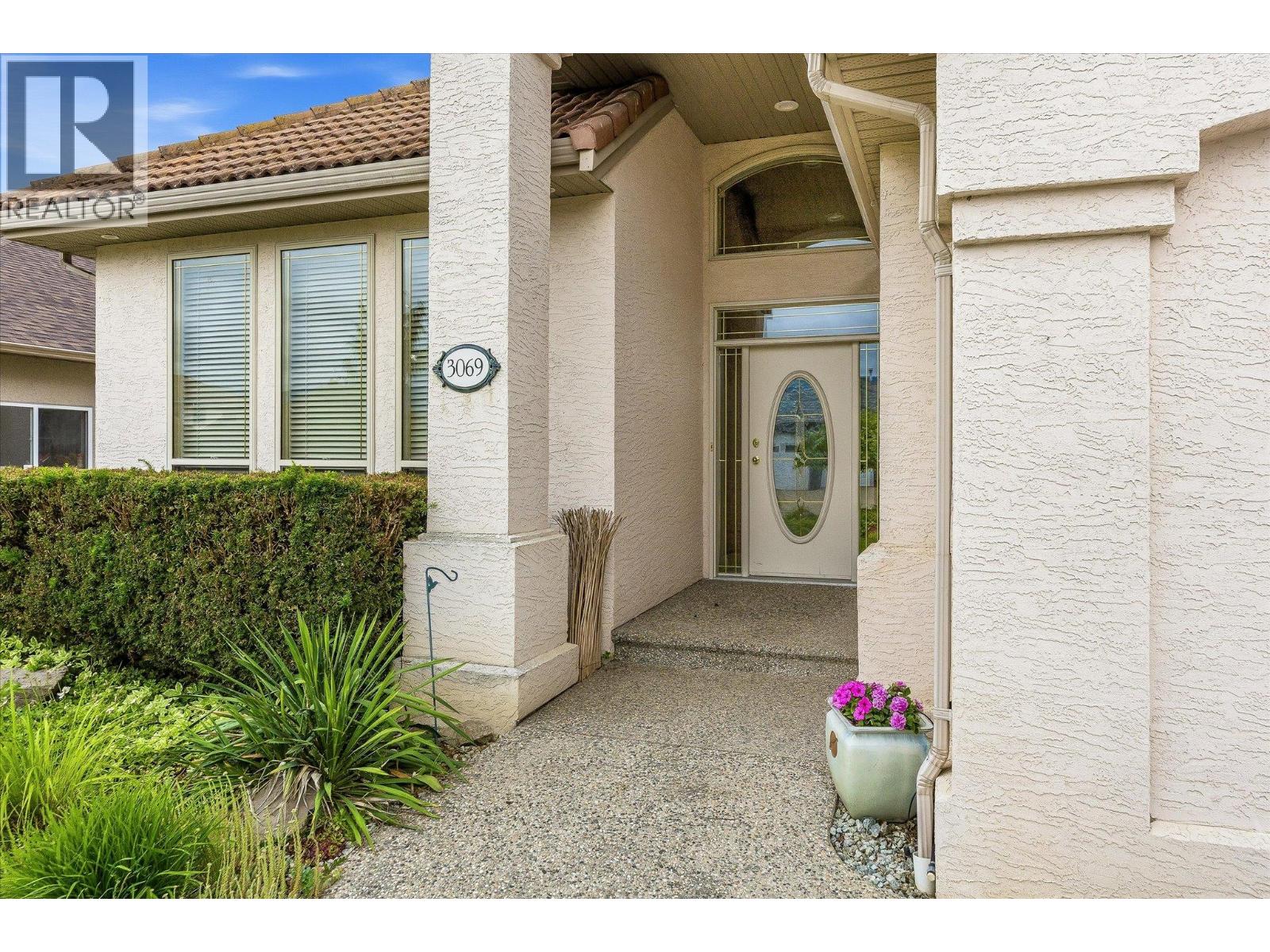 3069 Quail Crescent