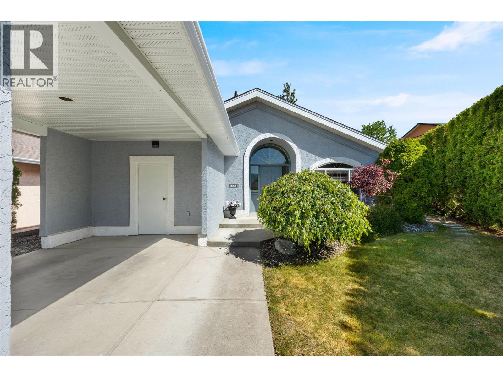 2440 Old Okanagan Highway Unit# 441