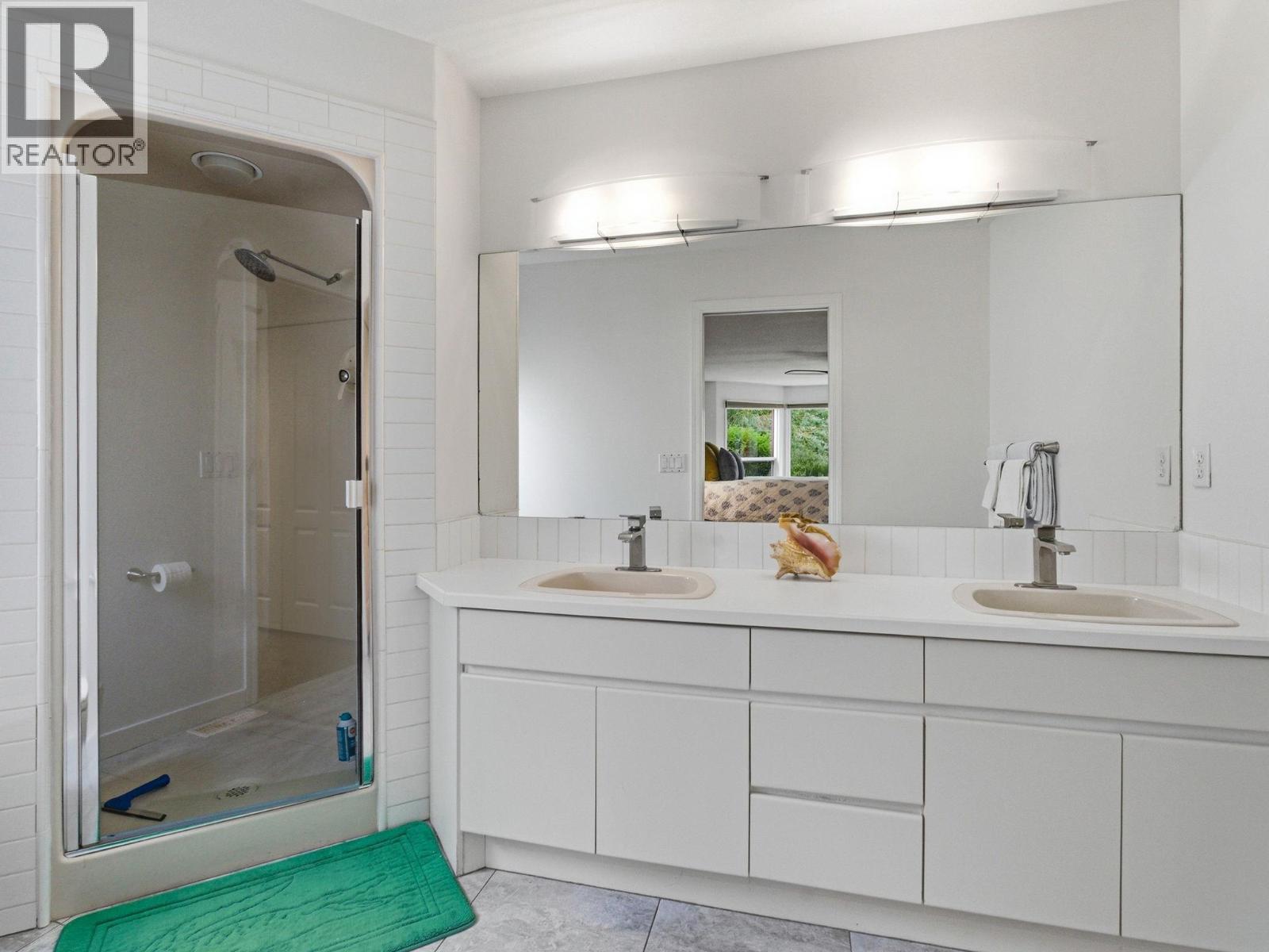 650 Lexington Drive Unit# 304