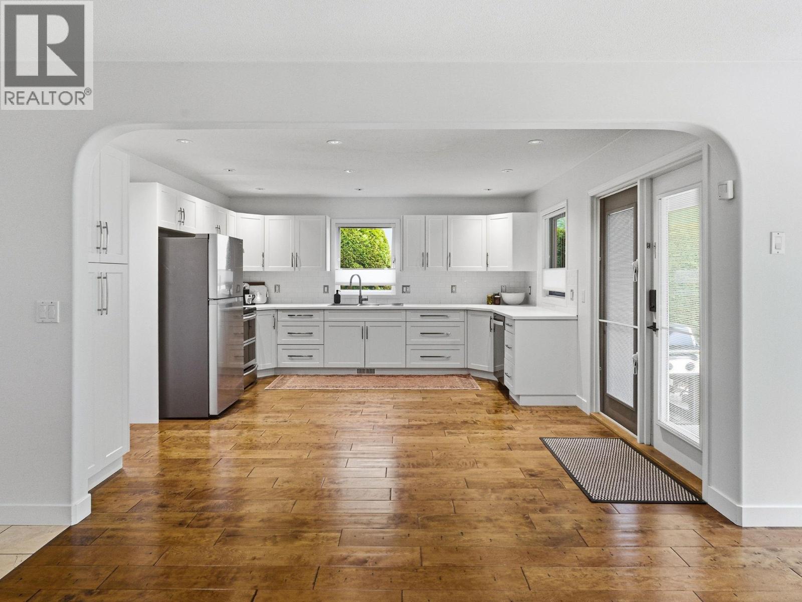 650 Lexington Drive Unit# 304