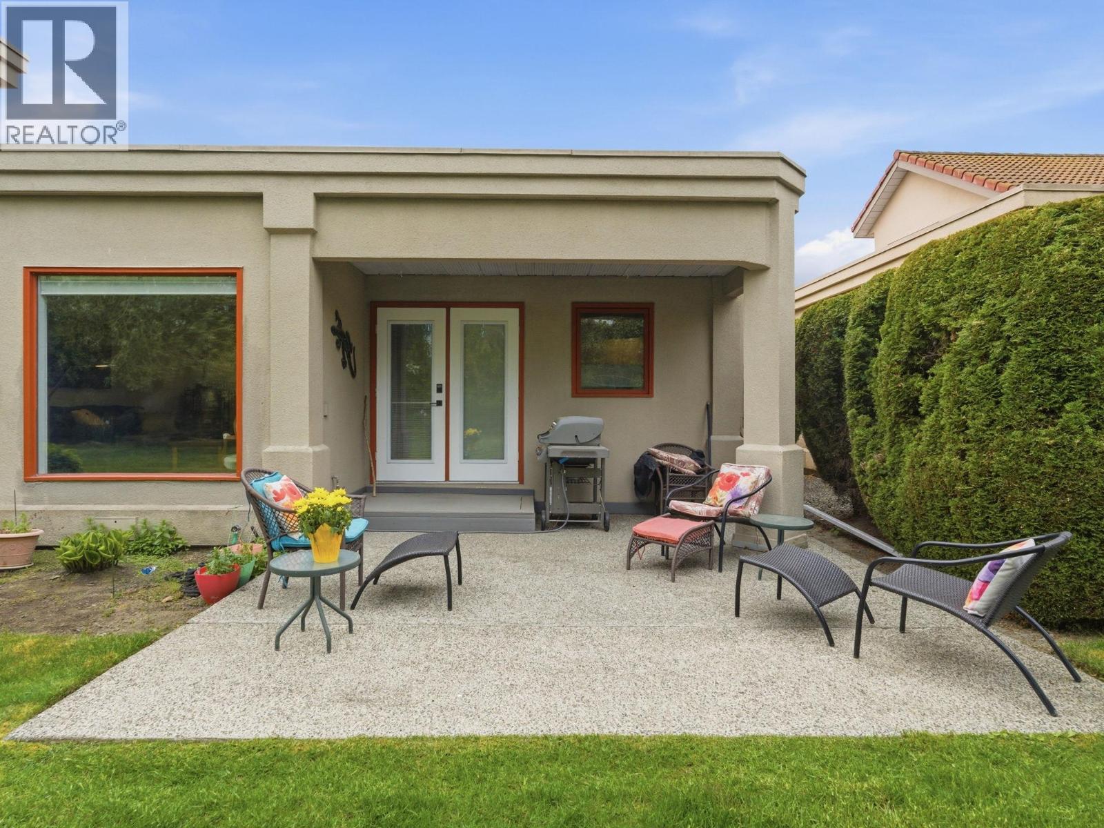 650 Lexington Drive Unit# 304