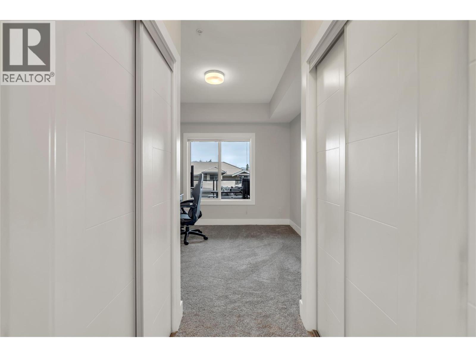 4380 Lakeshore Road Unit# 210