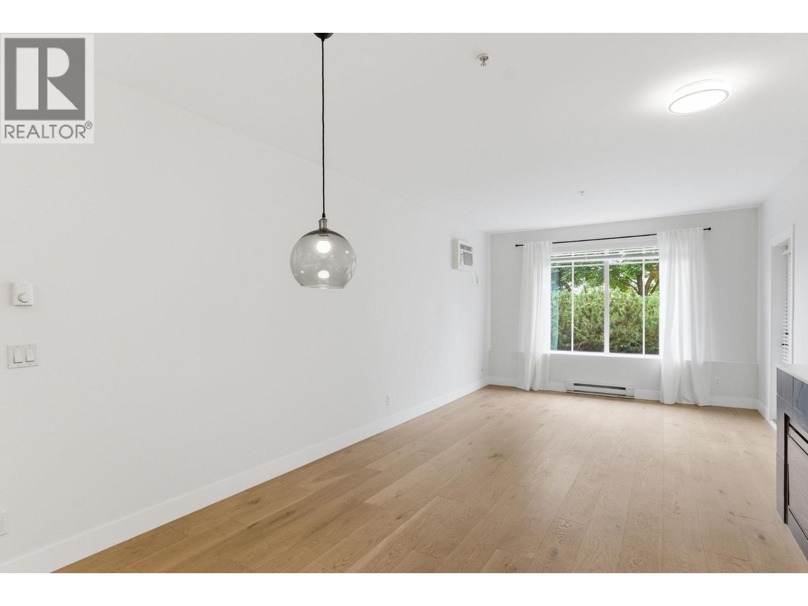 3739 Casorso Road Unit# 108 Lot# 8