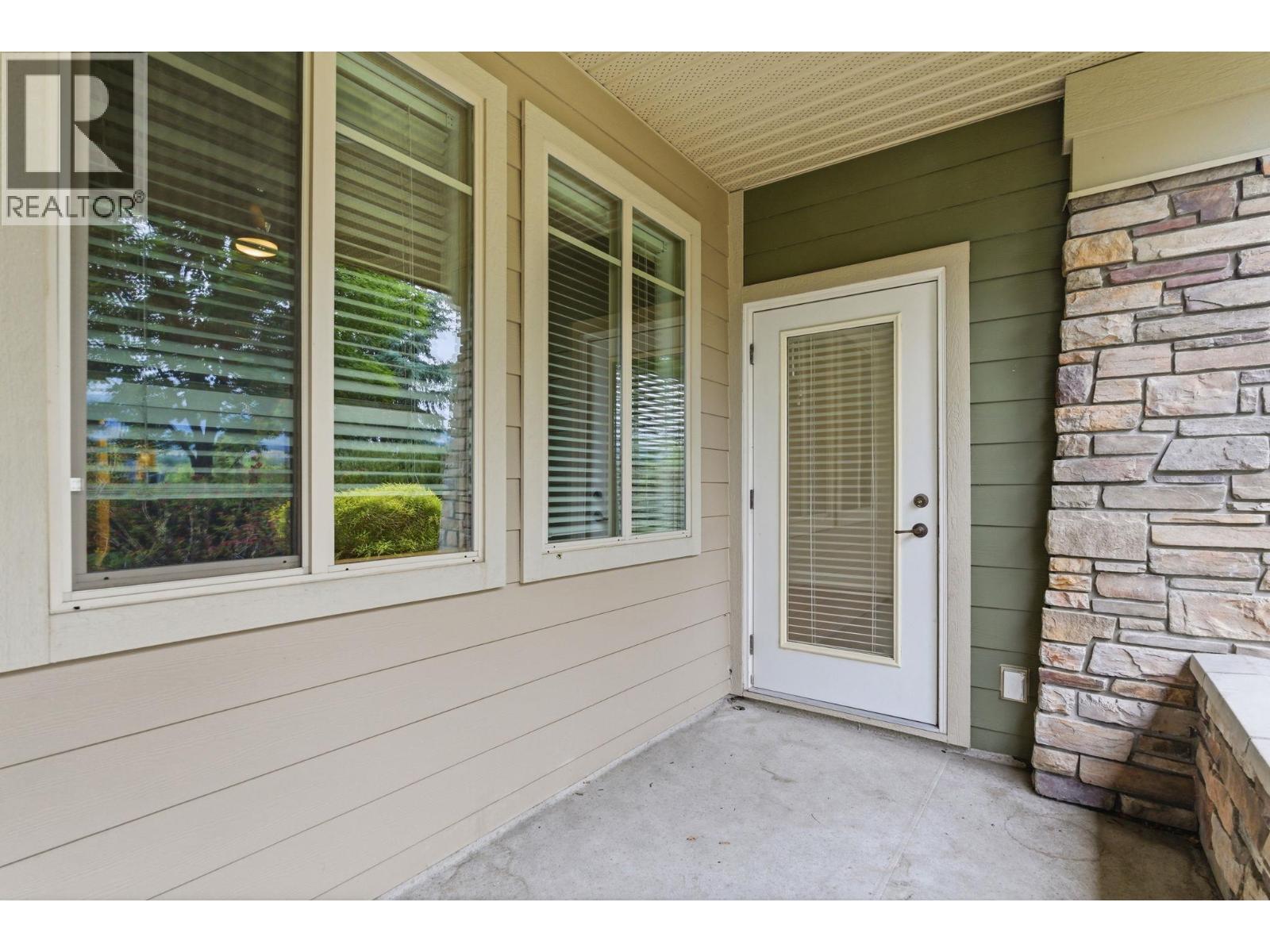 3739 Casorso Road Unit# 108 Lot# 8