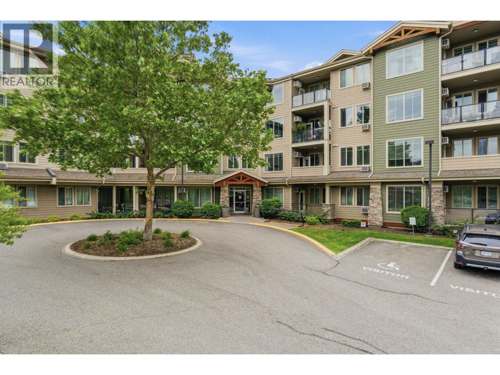 3739 Casorso Road Unit# 108 Lot# 8