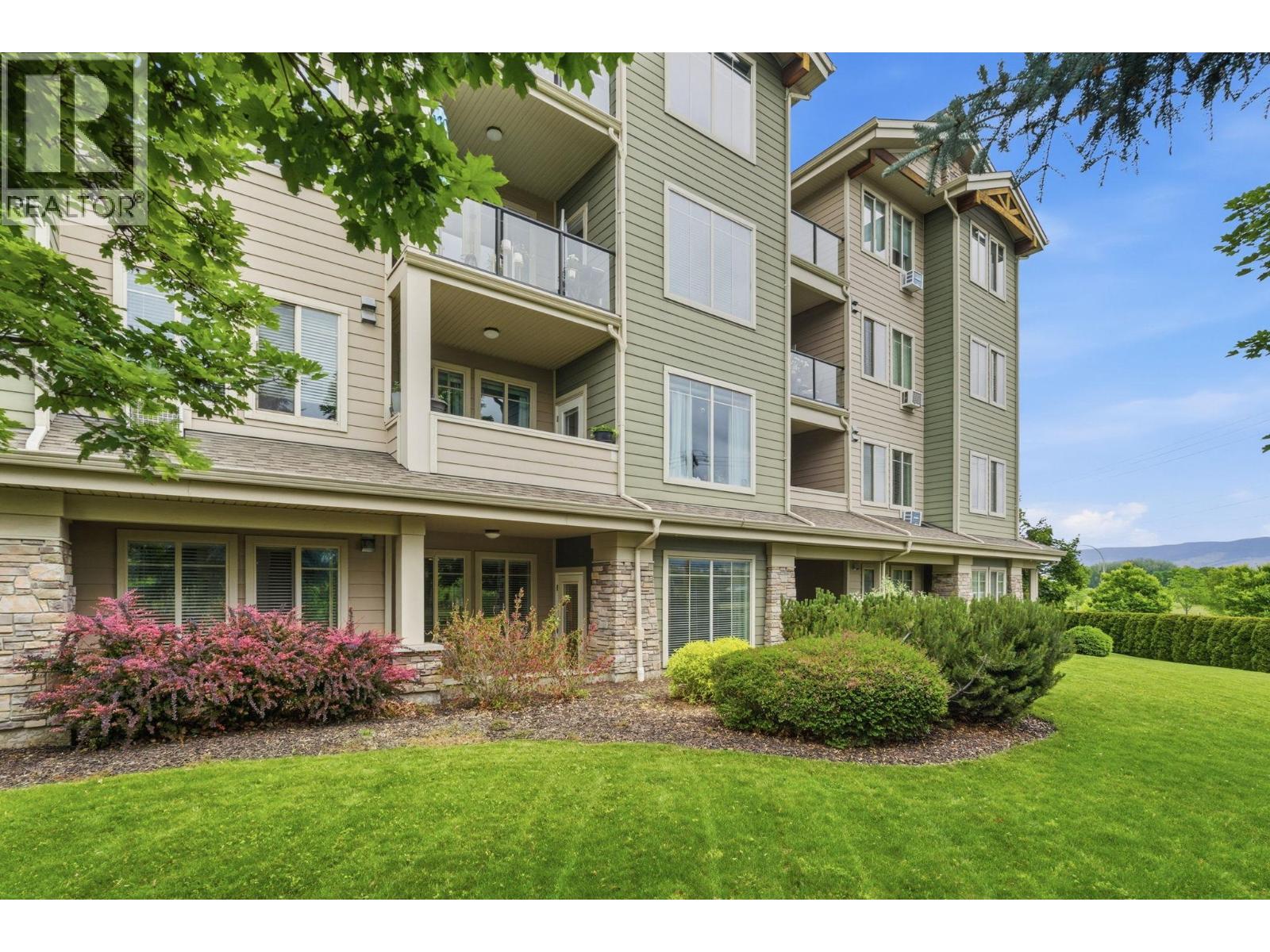 3739 Casorso Road Unit# 108 Lot# 8