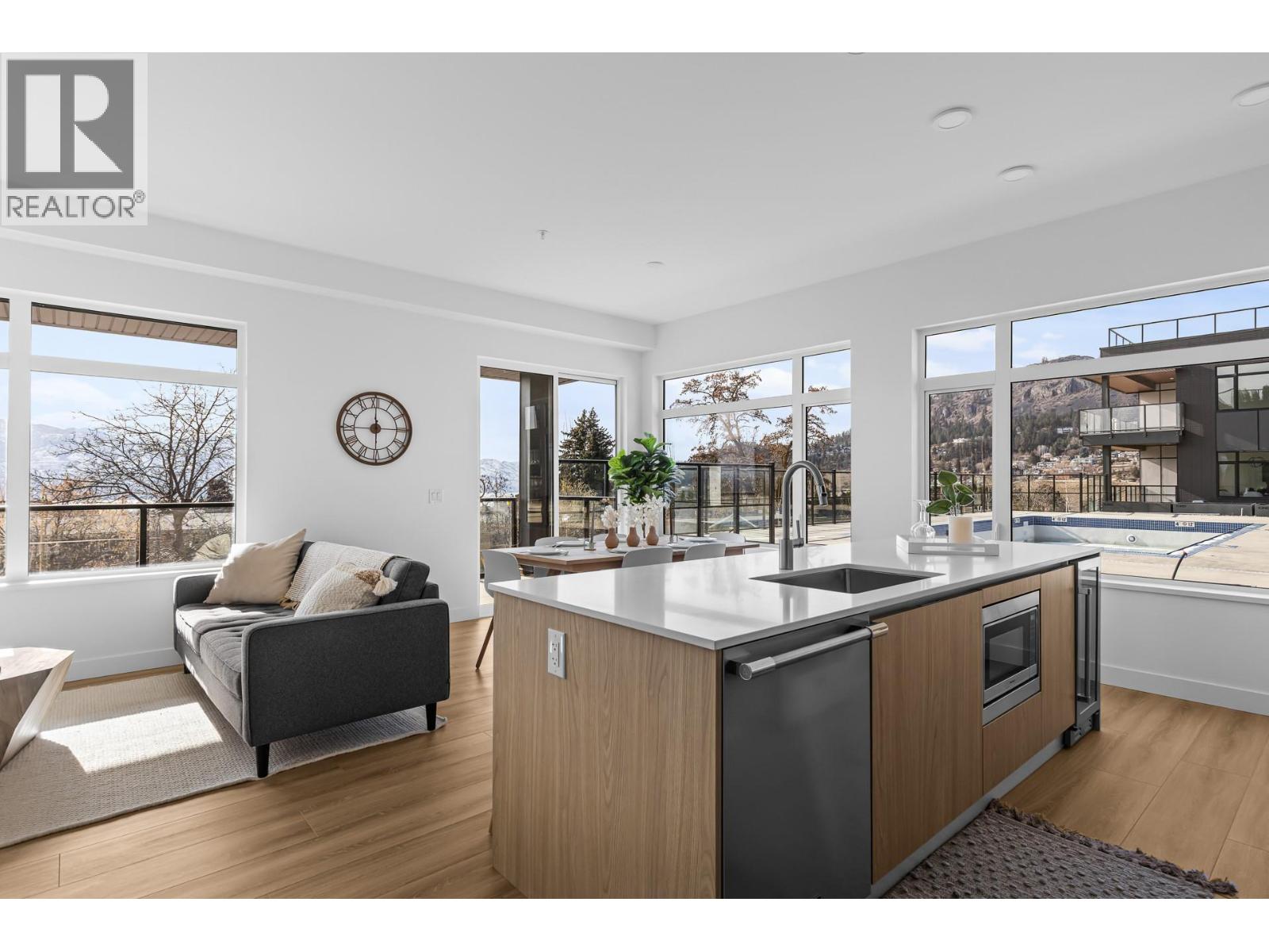 2780 Olalla Road Unit# 105