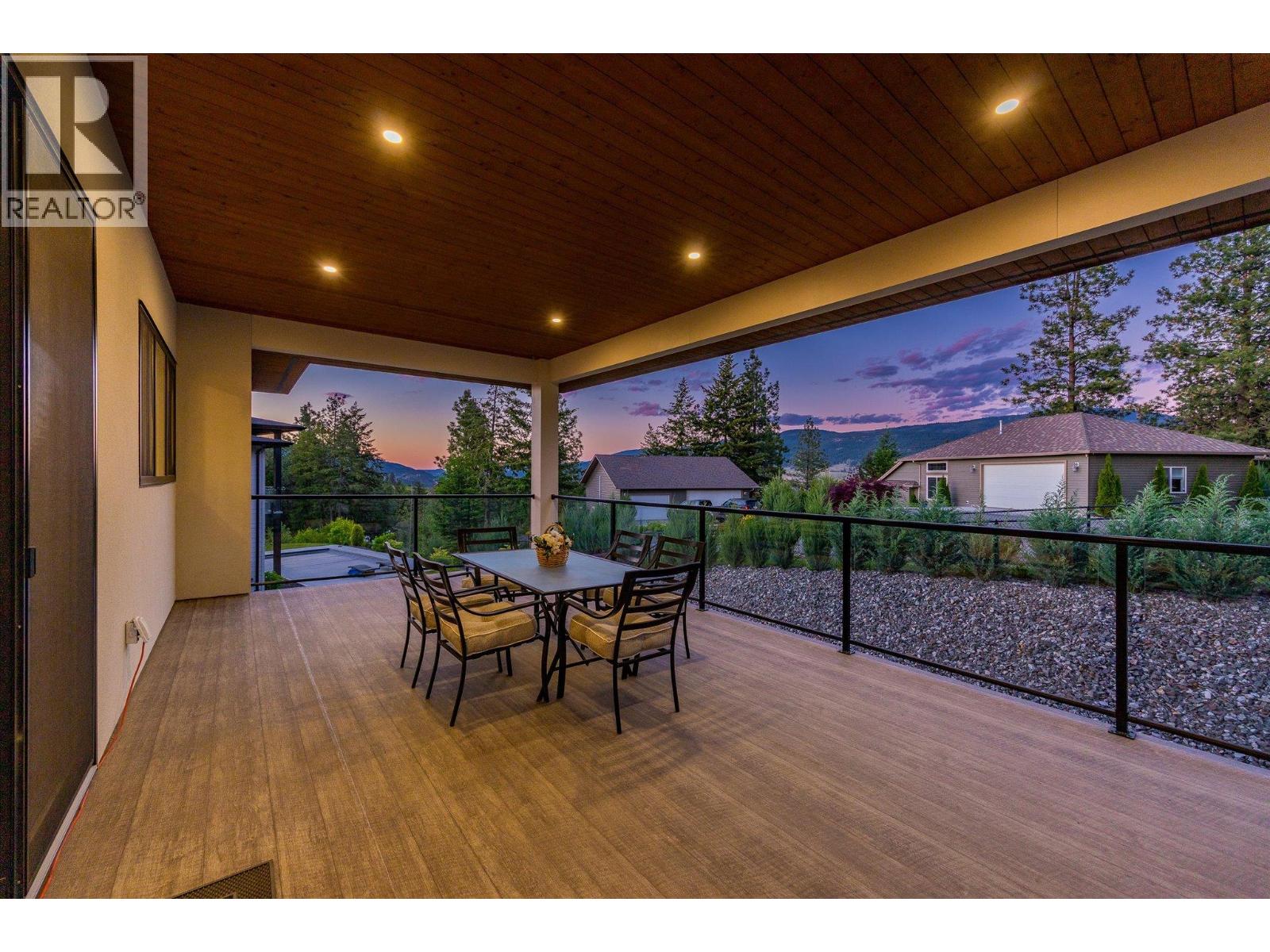 10285 Beacon Hill Drive