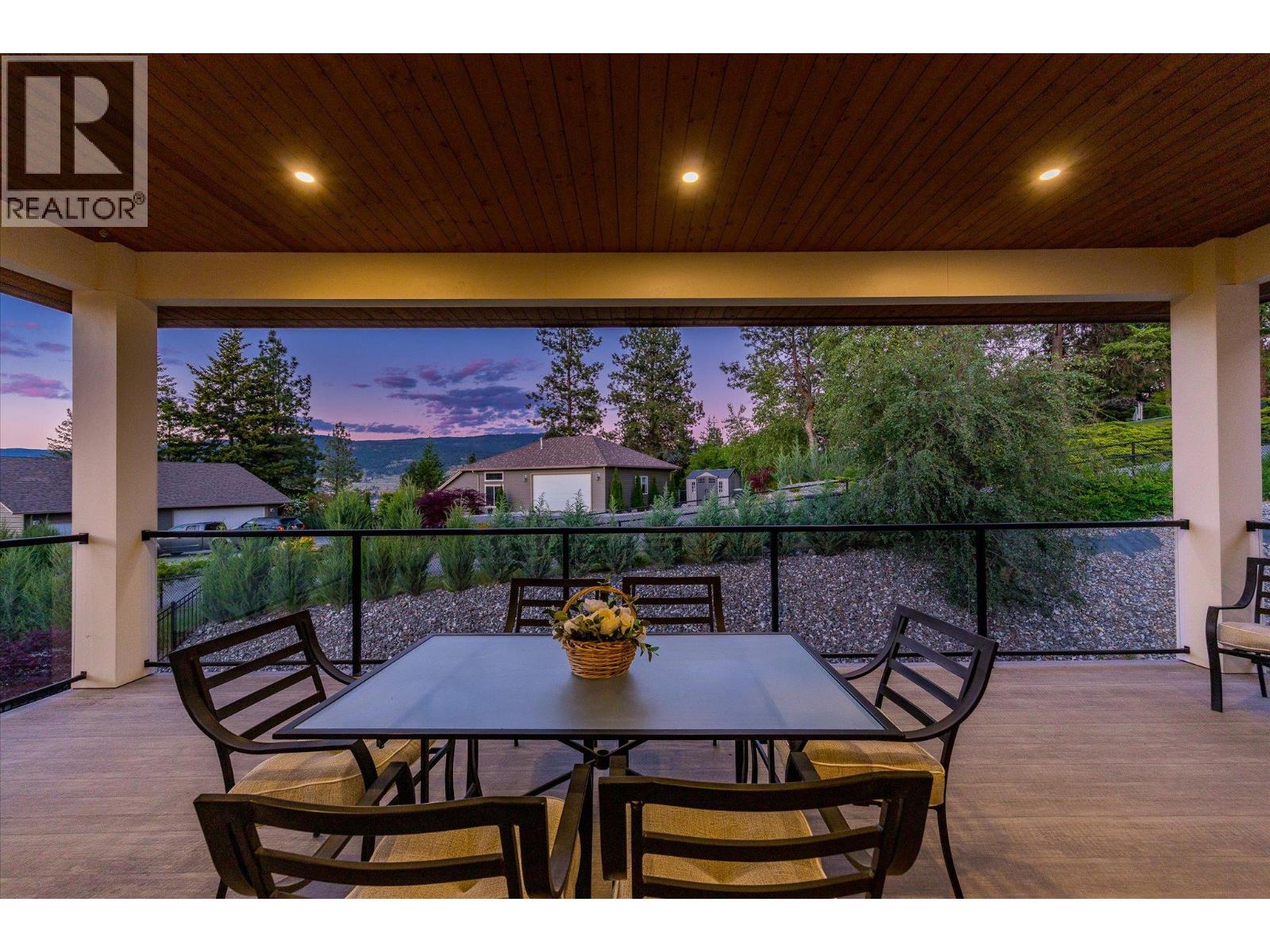 10285 Beacon Hill Drive