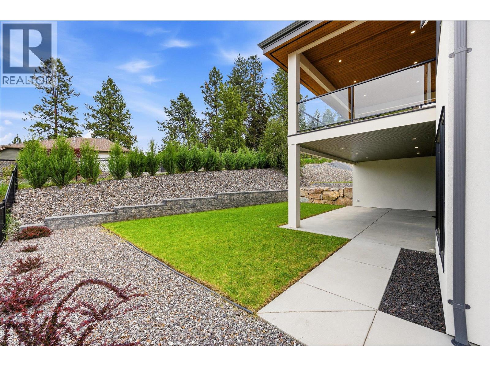 10285 Beacon Hill Drive