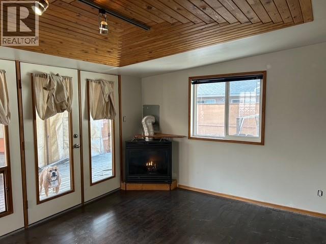 525 Central Avenue