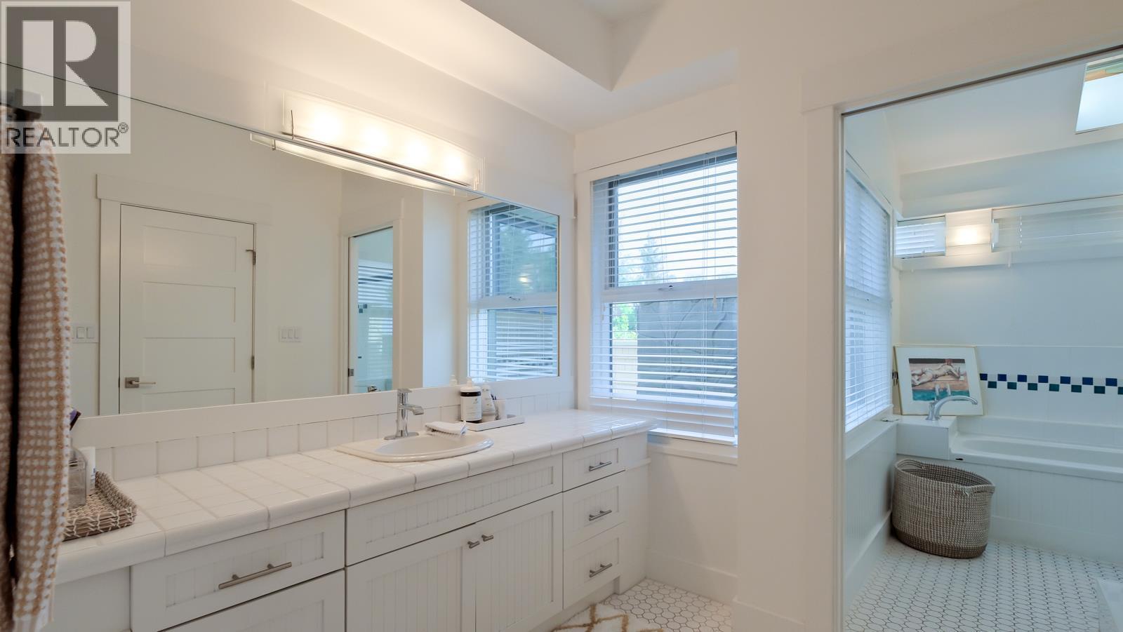 3880 Truswell Road Unit# 125