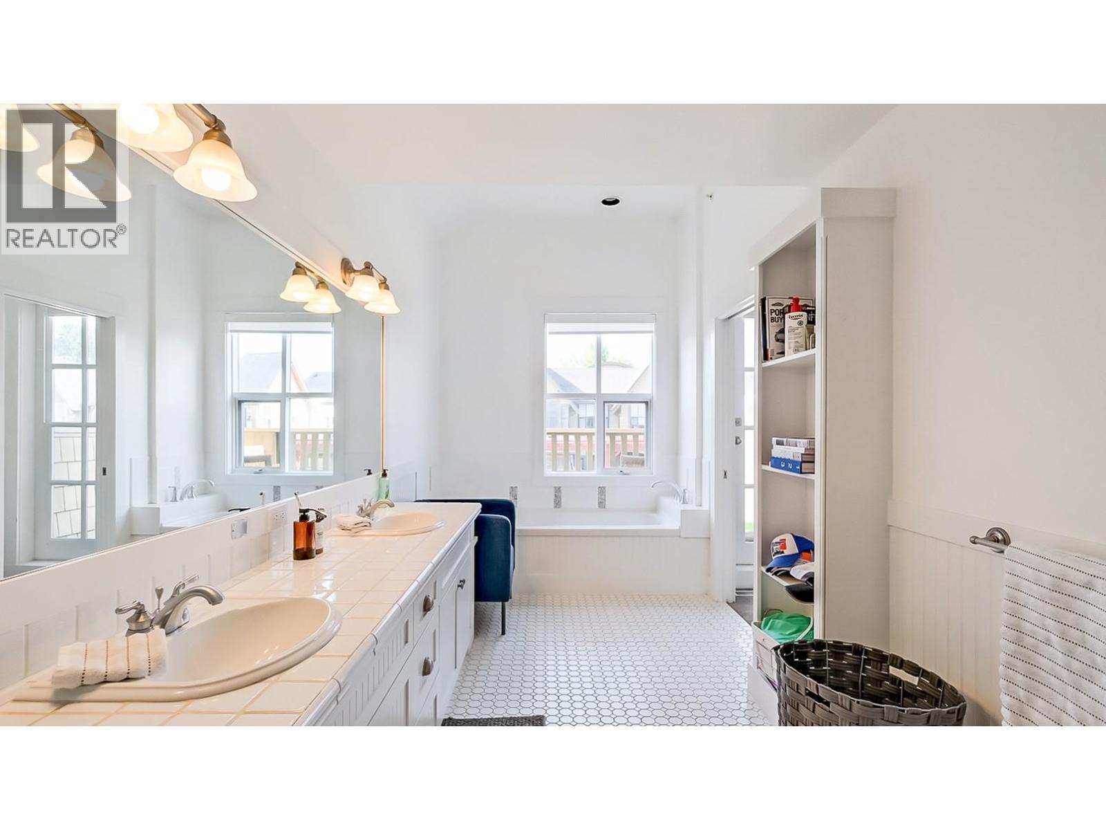 3880 Truswell Road Unit# 125
