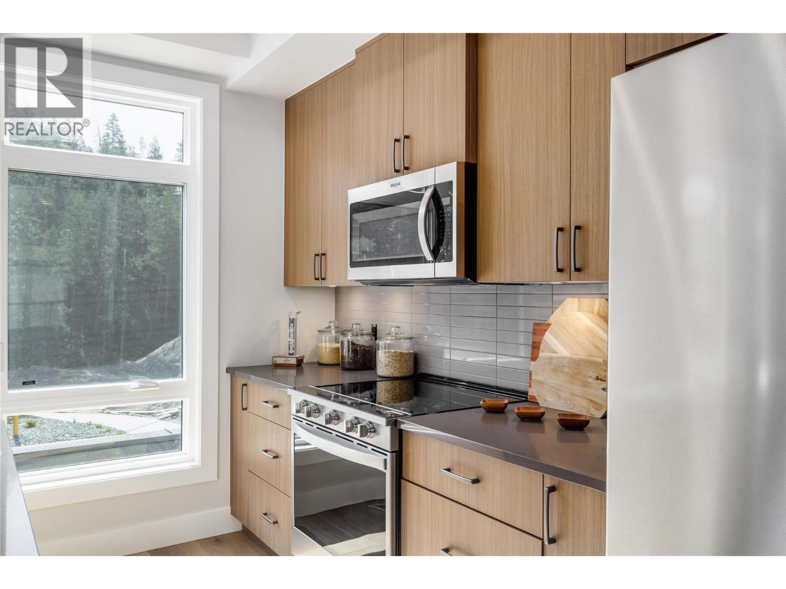 3425 Hilltown Drive Unit# 4