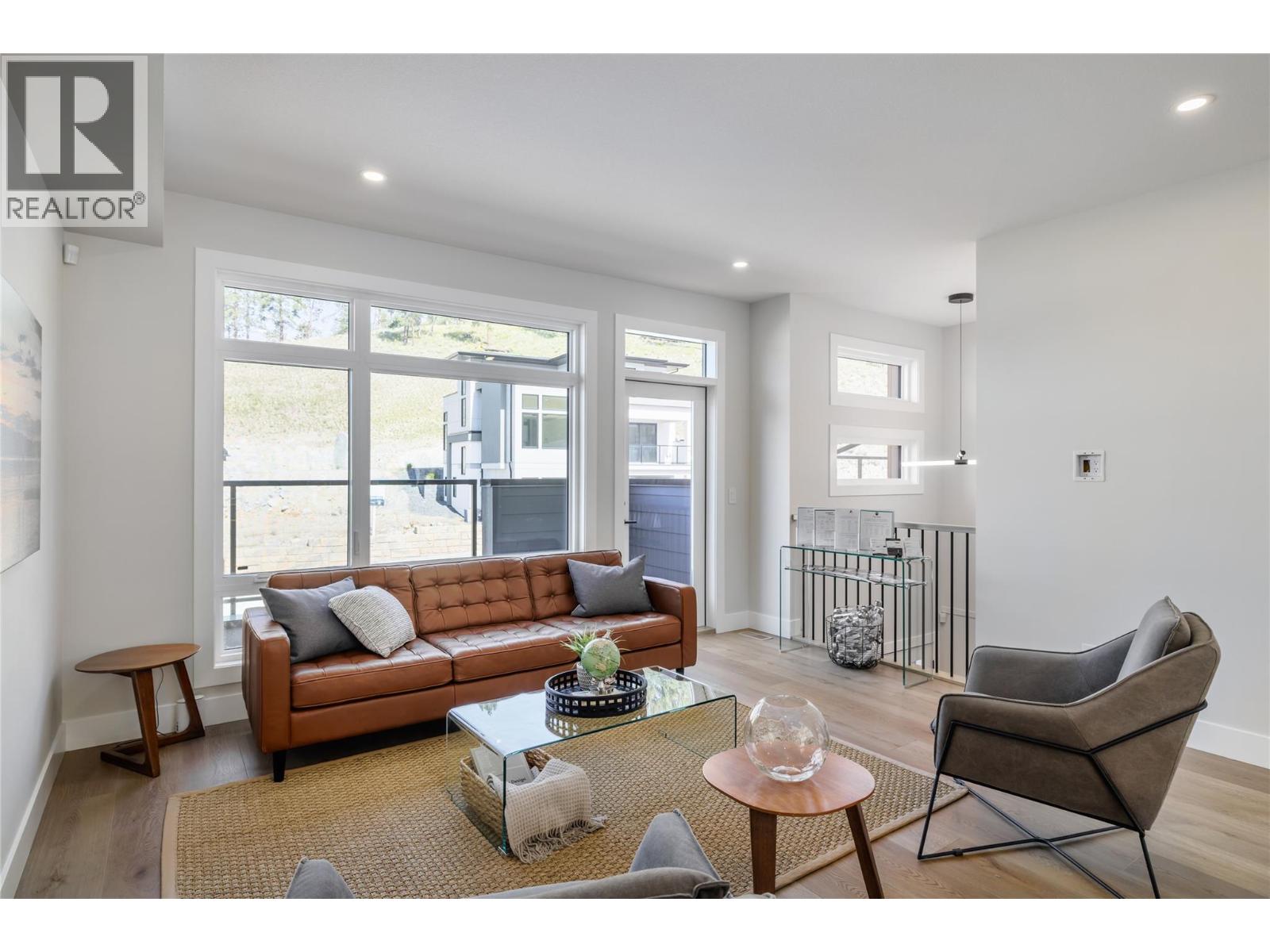 3425 Hilltown Drive Unit# 4