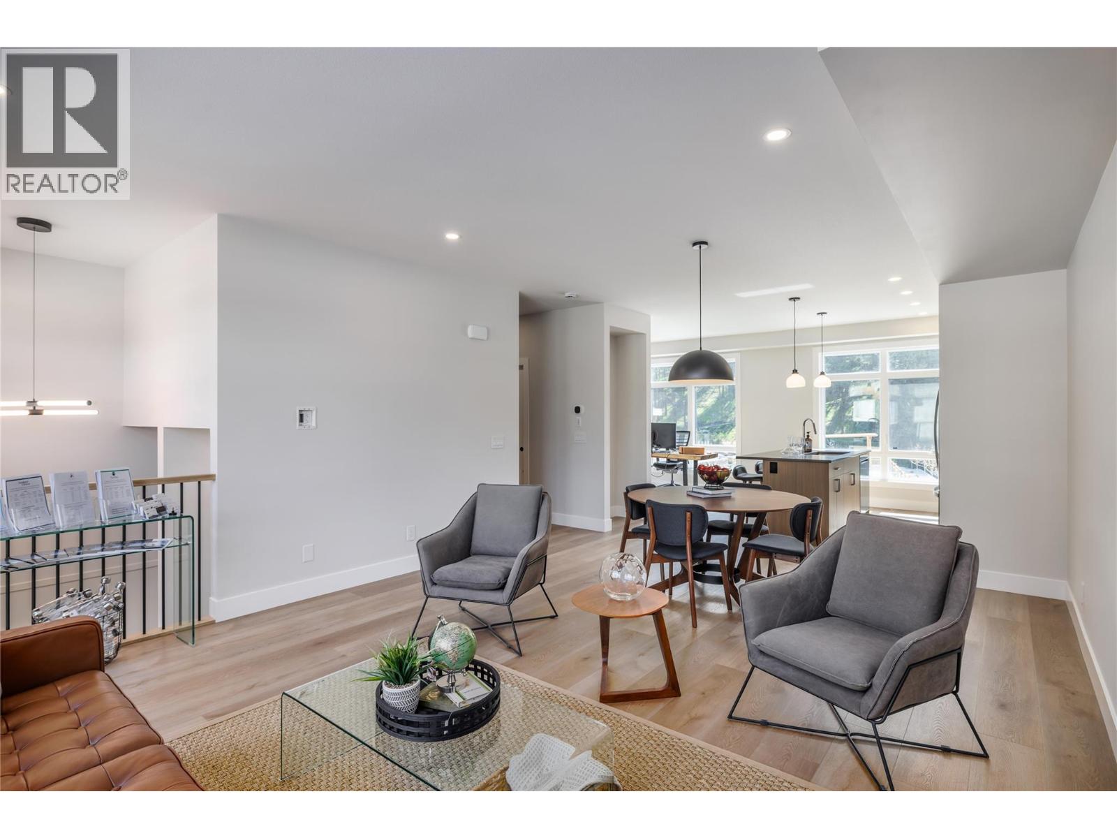 3425 Hilltown Drive Unit# 4