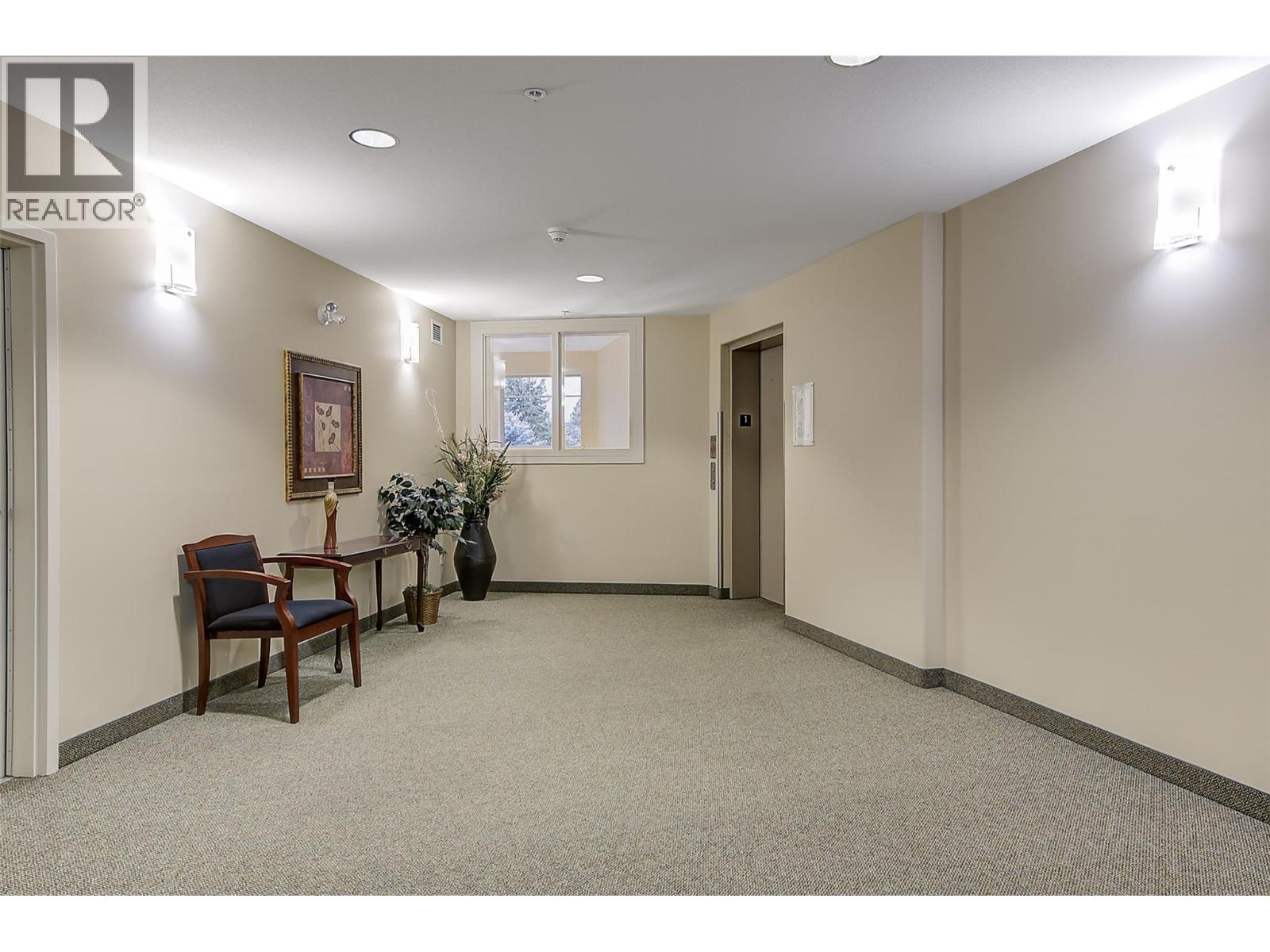 2760 Auburn Road Unit# 101