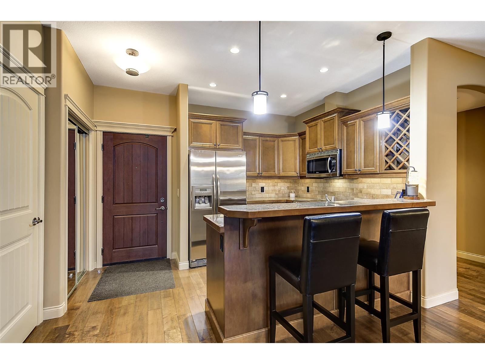 2760 Auburn Road Unit# 101