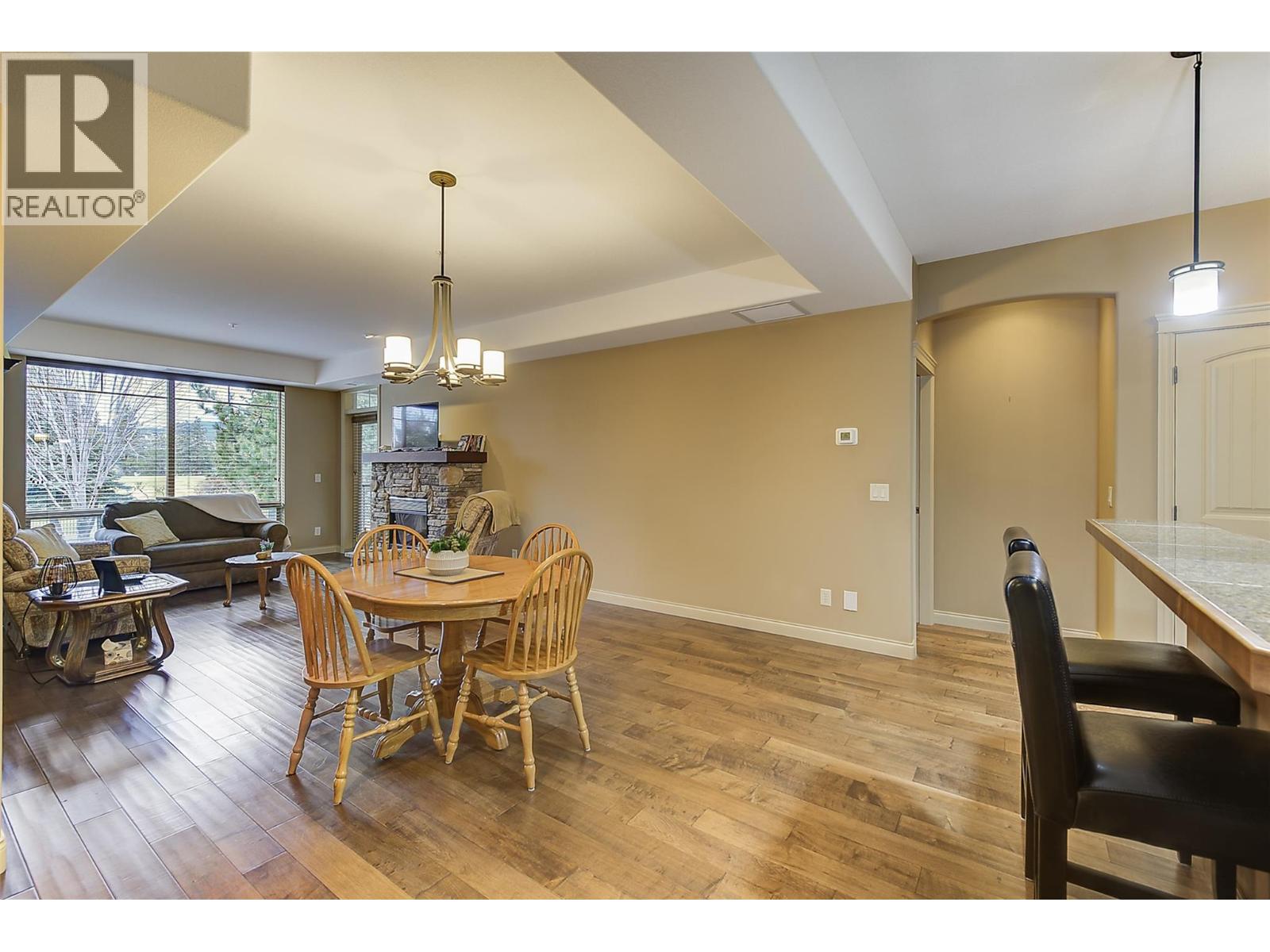 2760 Auburn Road Unit# 101