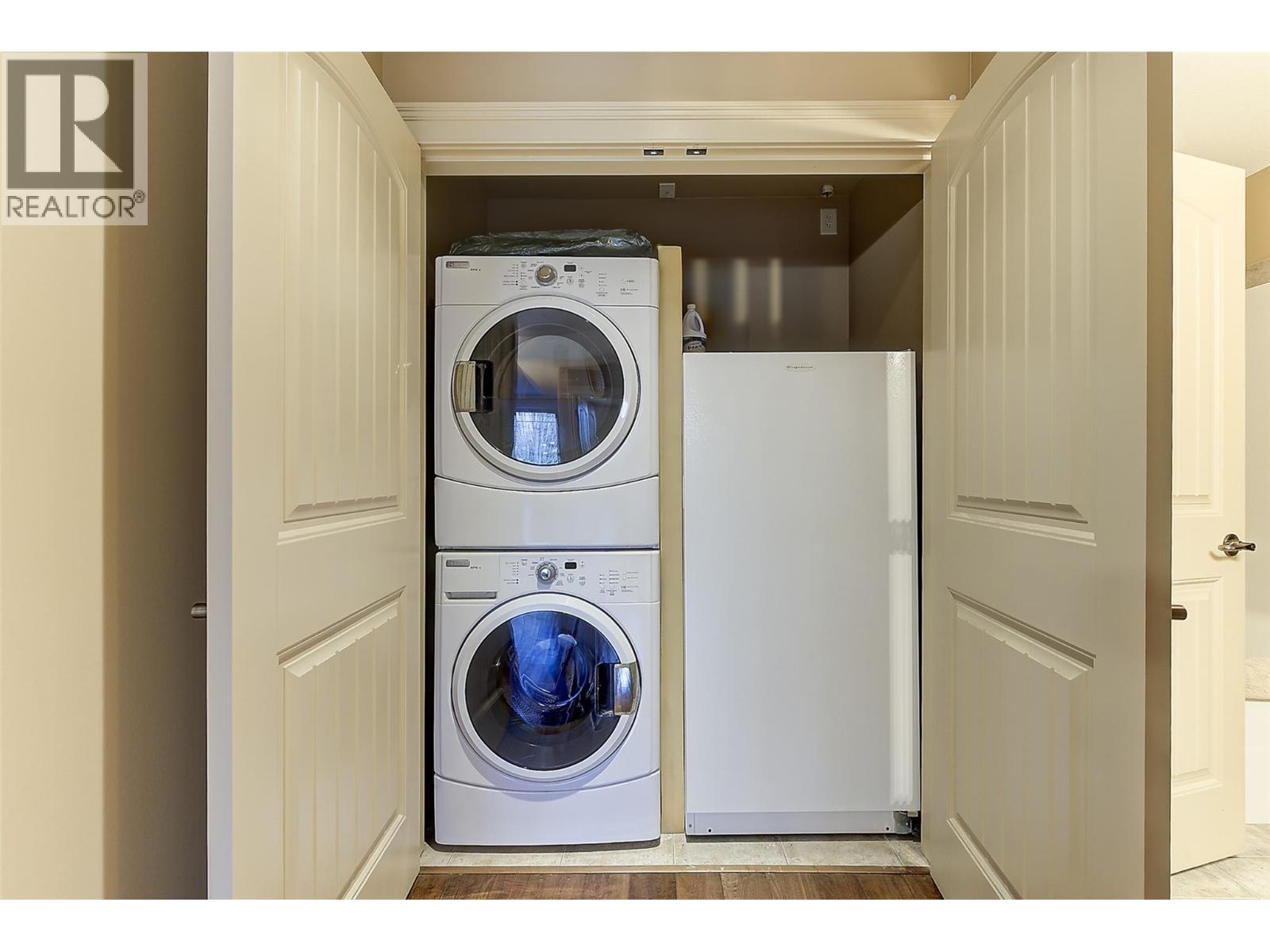 2760 Auburn Road Unit# 101