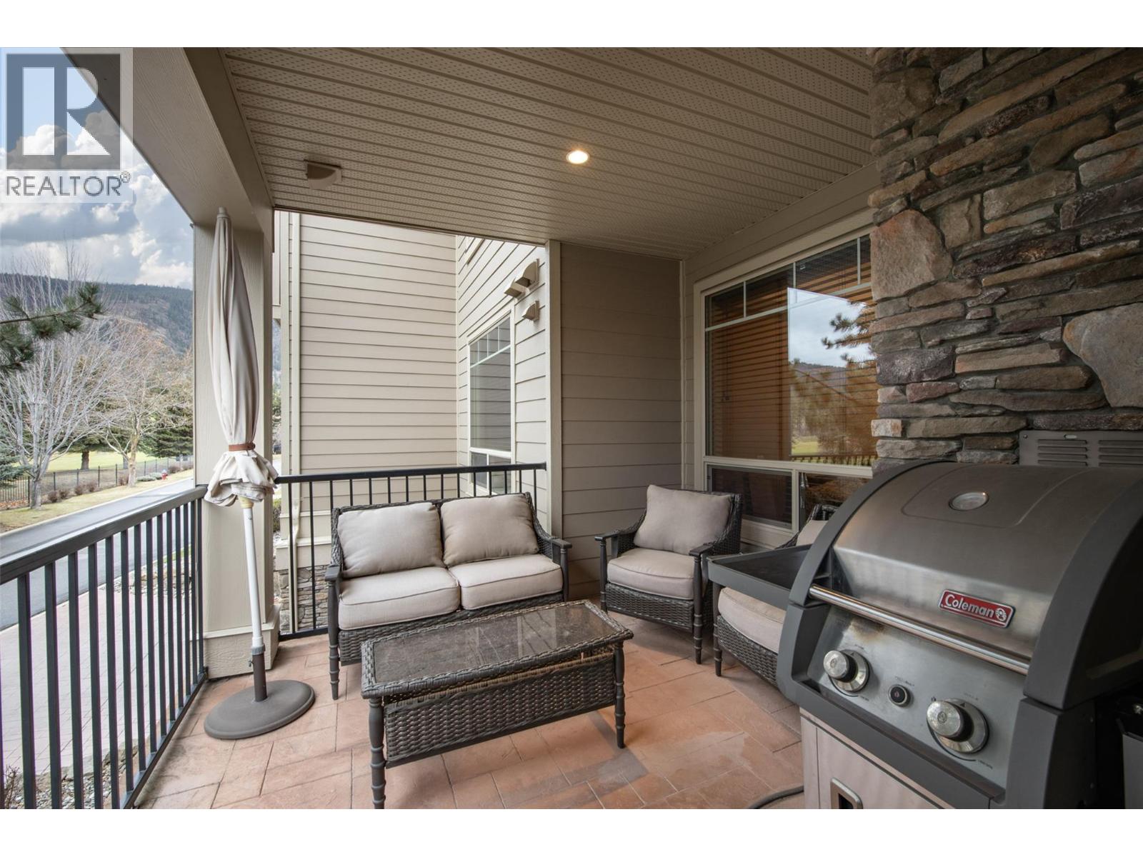 2760 Auburn Road Unit# 101