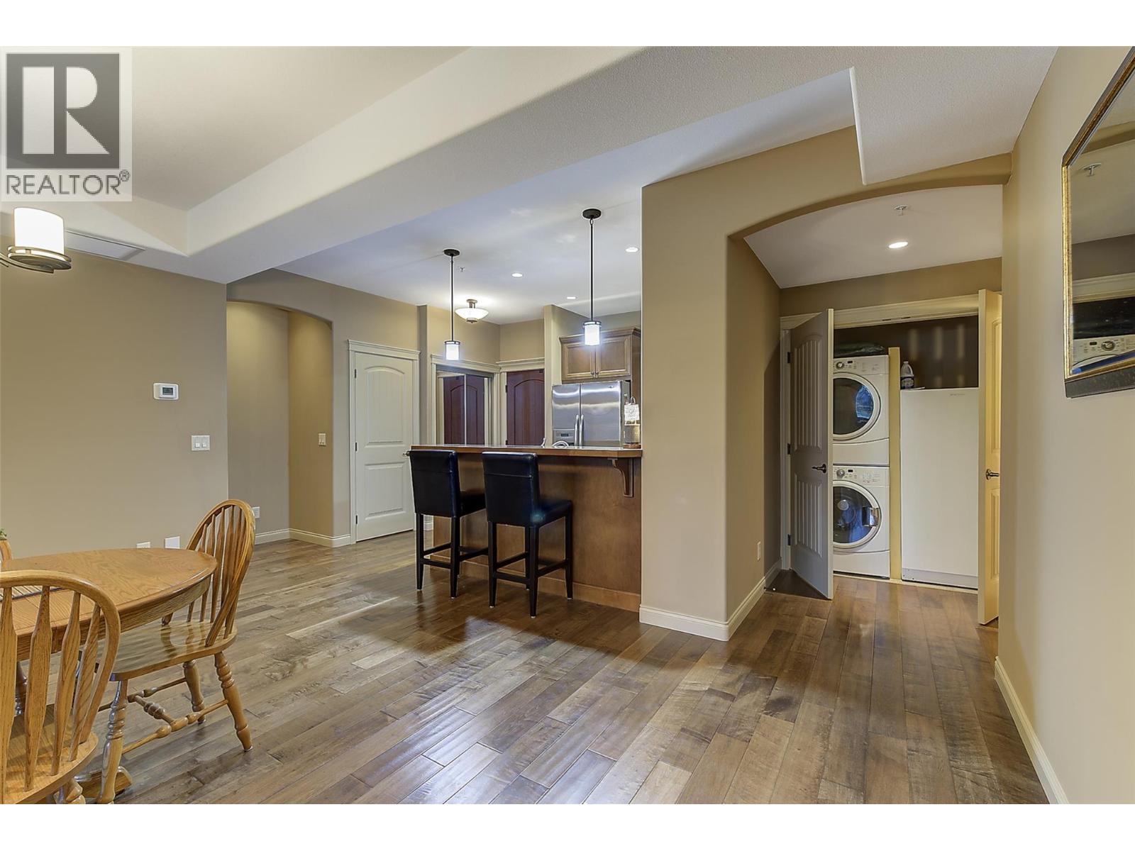 2760 Auburn Road Unit# 101