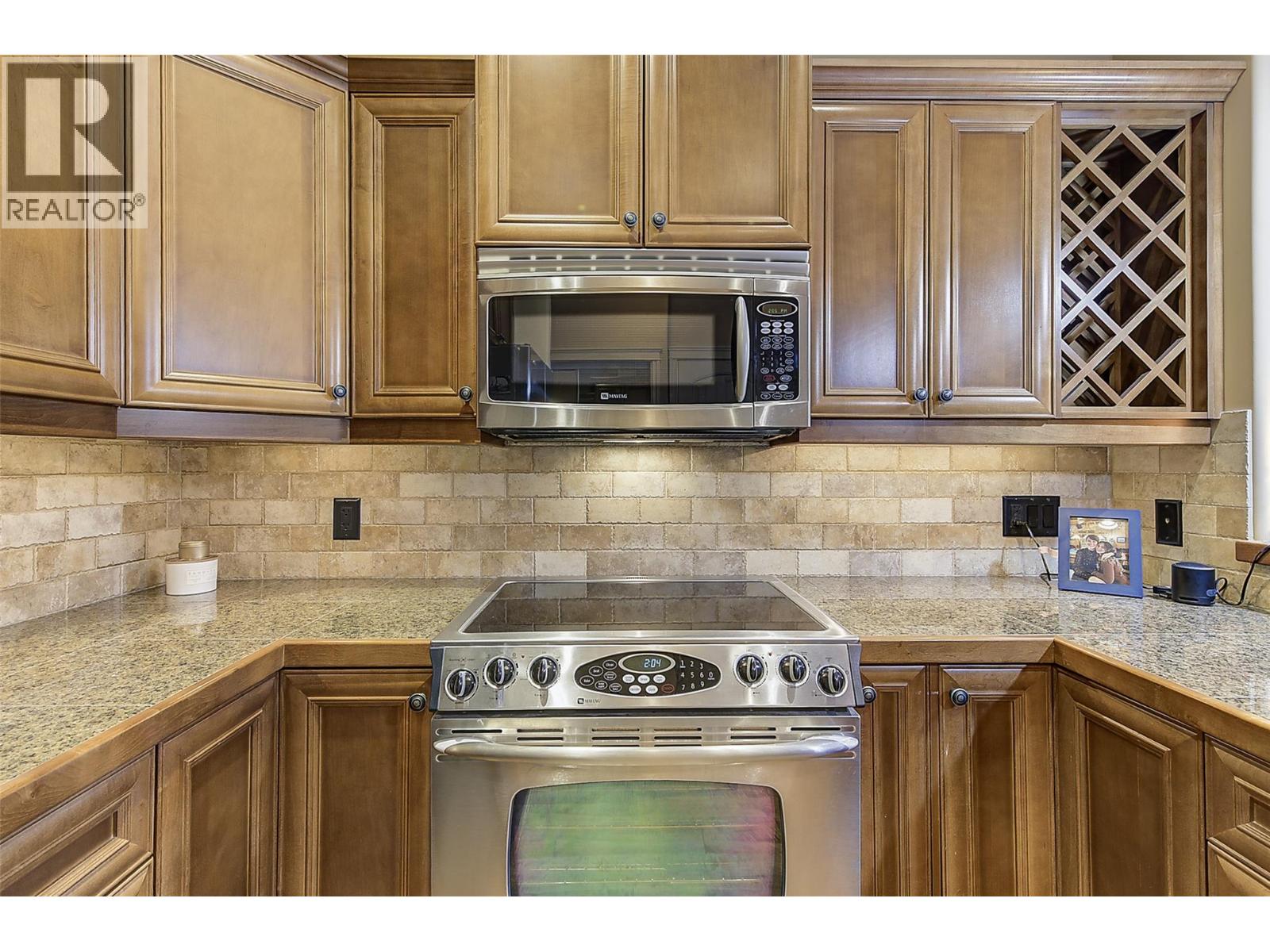 2760 Auburn Road Unit# 101