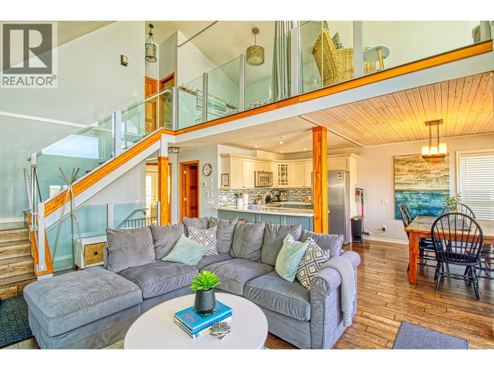 7001 Barcelona Drive Unit# 33