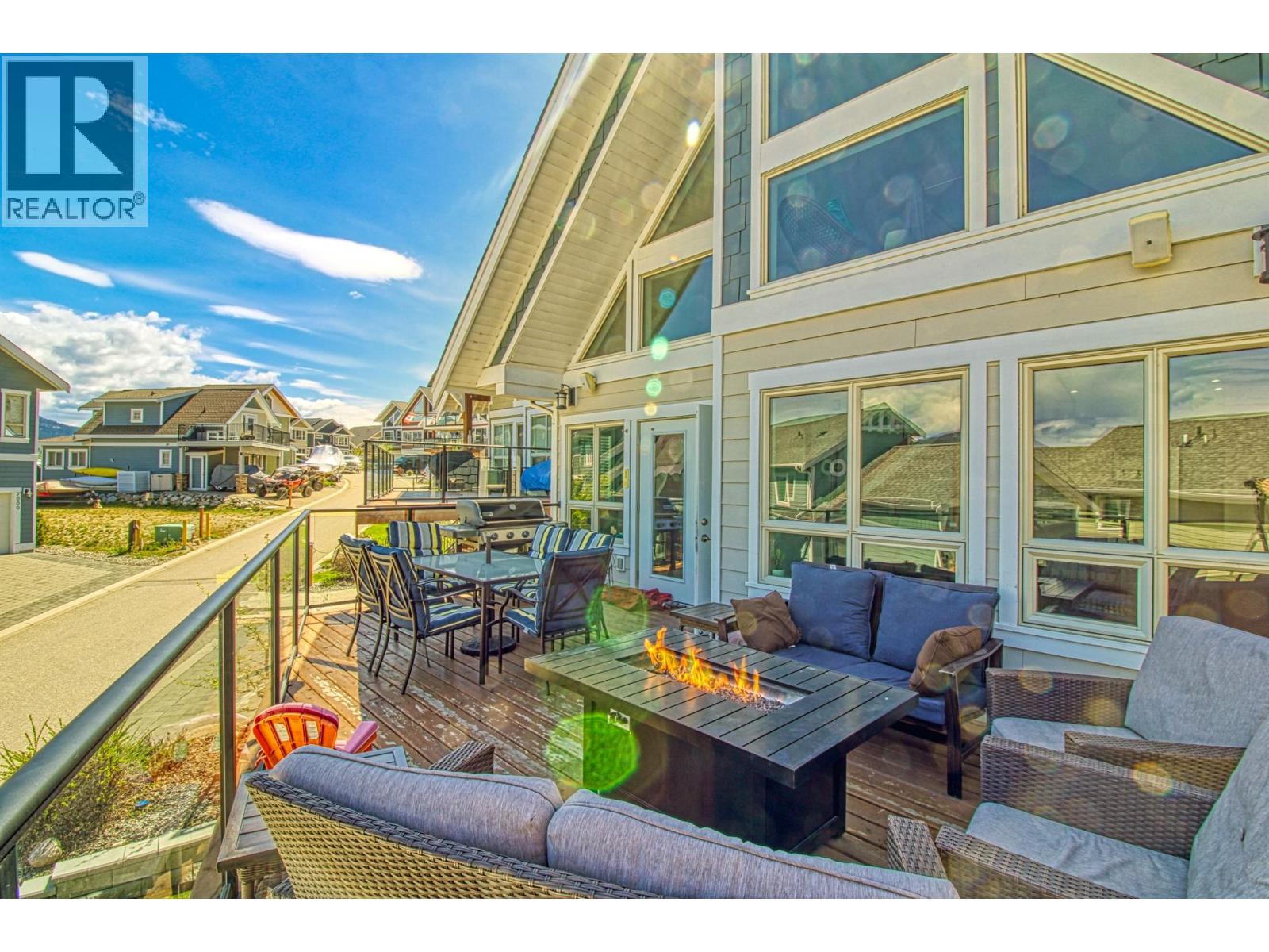 7001 Barcelona Drive Unit# 33