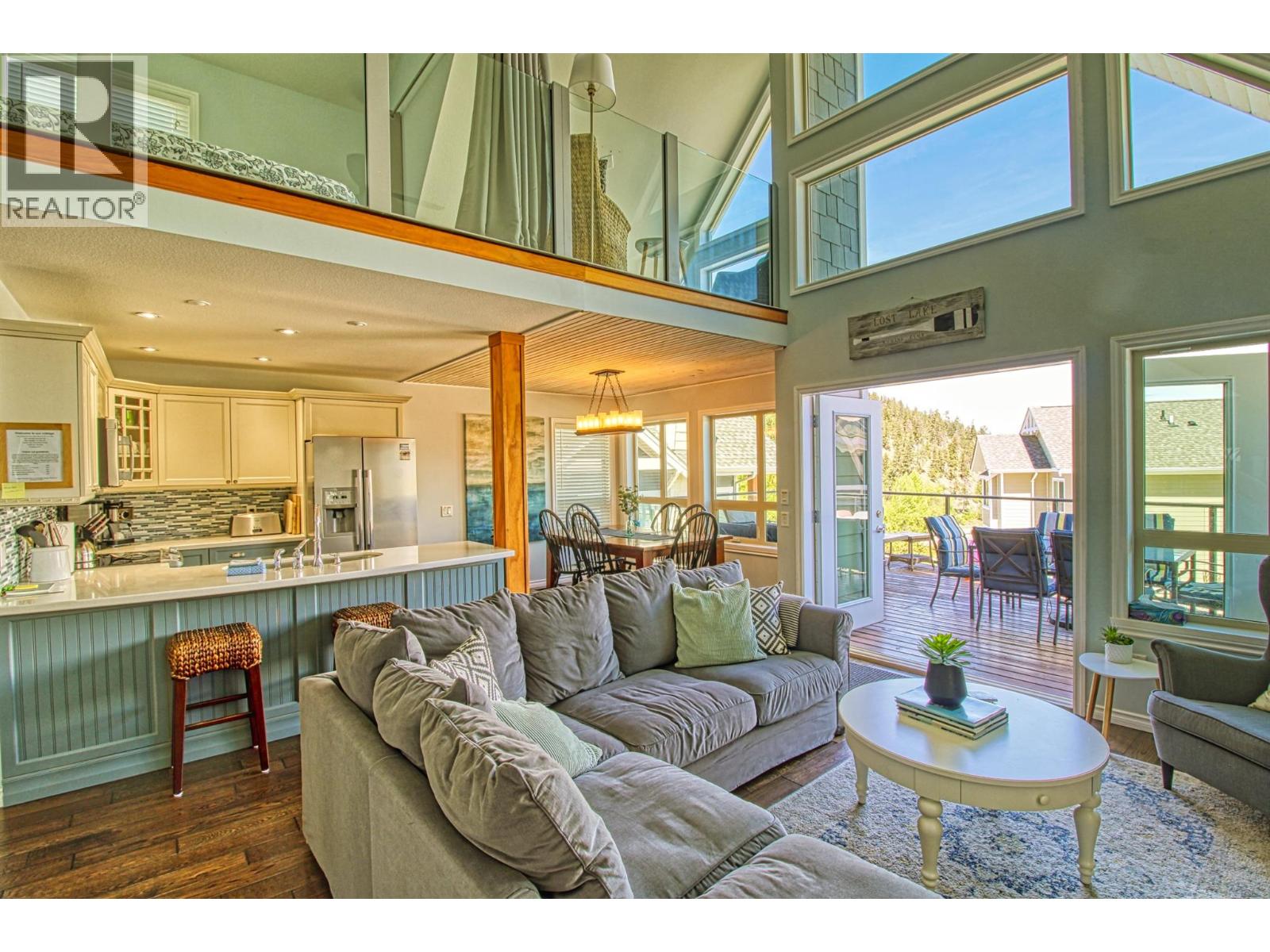 7001 Barcelona Drive Unit# 33