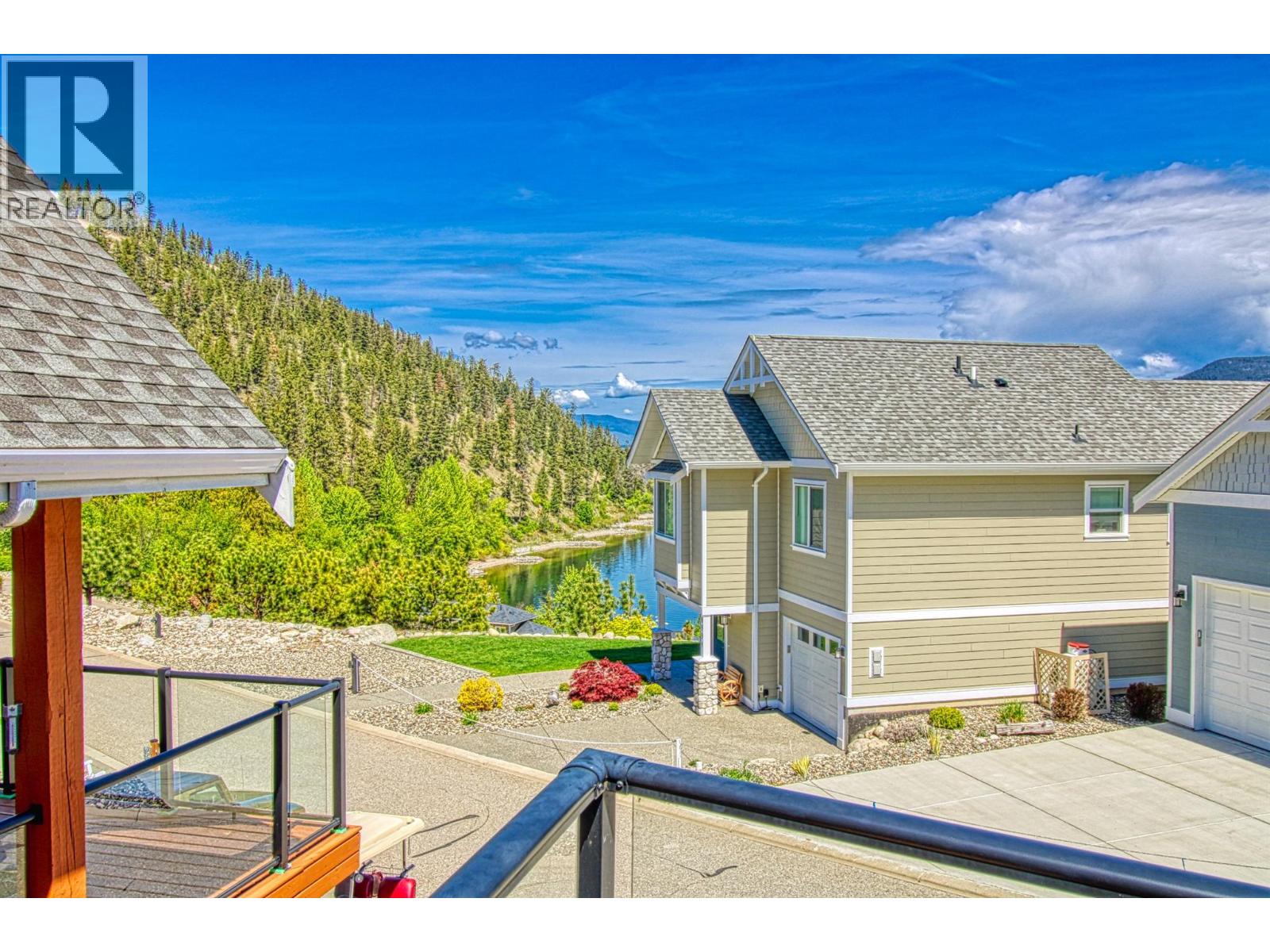 7001 Barcelona Drive Unit# 33