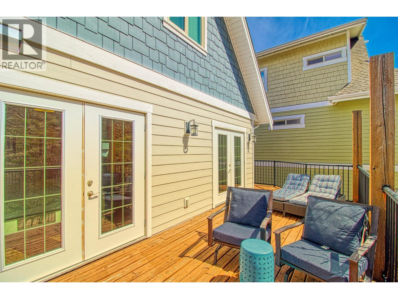 7001 Barcelona Drive Unit# 33