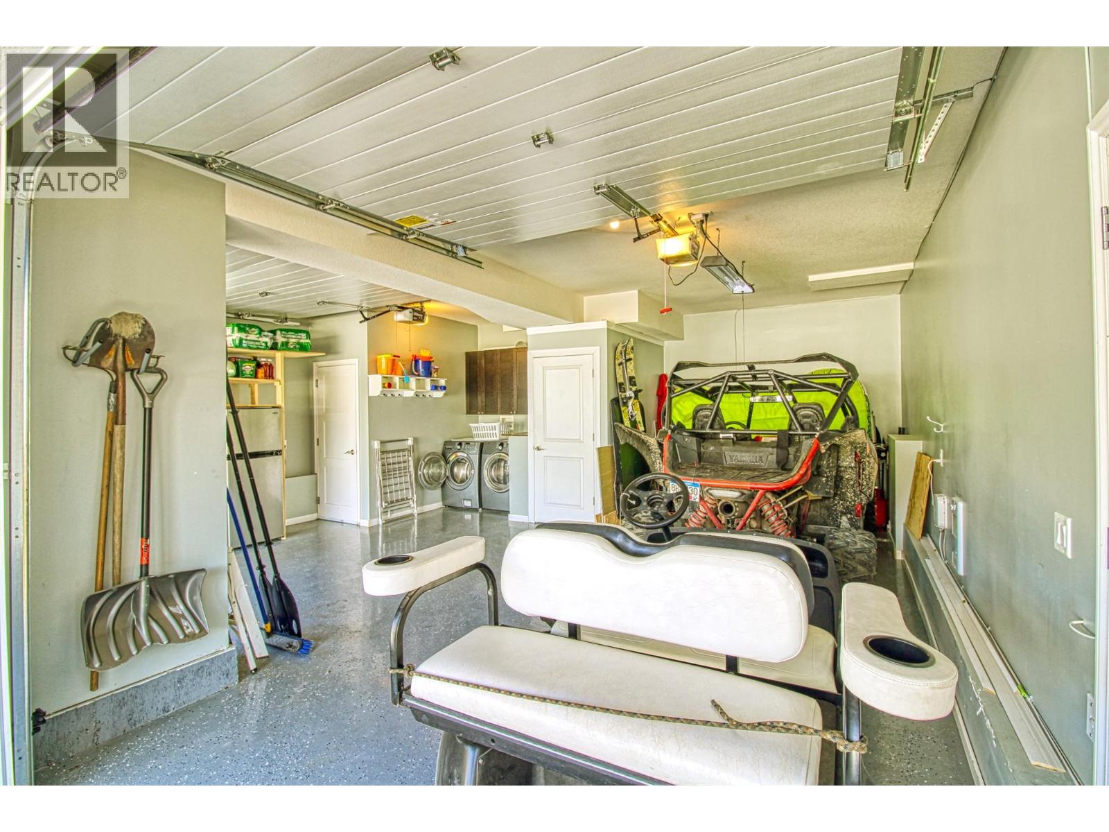 7001 Barcelona Drive Unit# 33