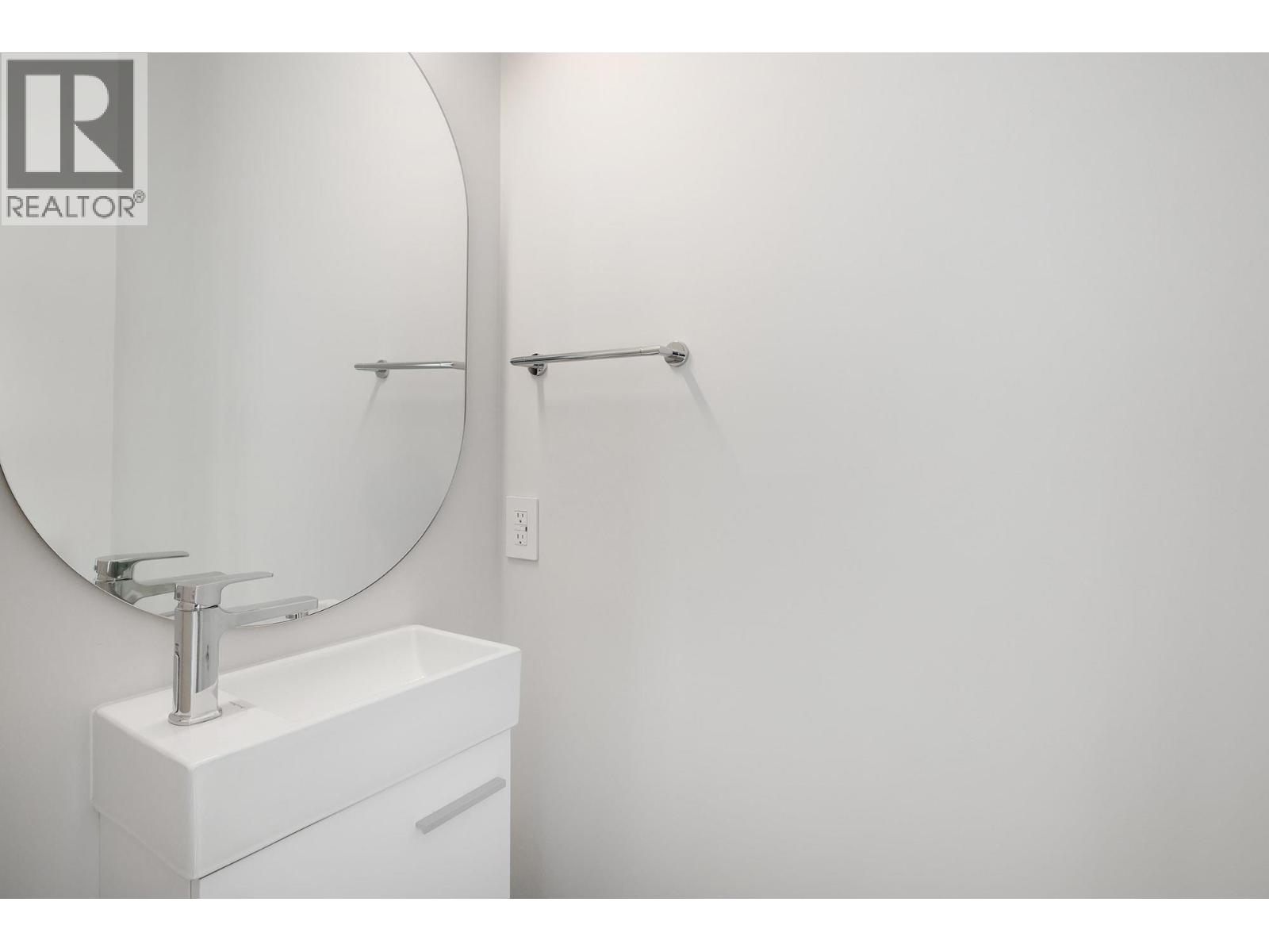 3425 Hilltown Drive Unit# 5