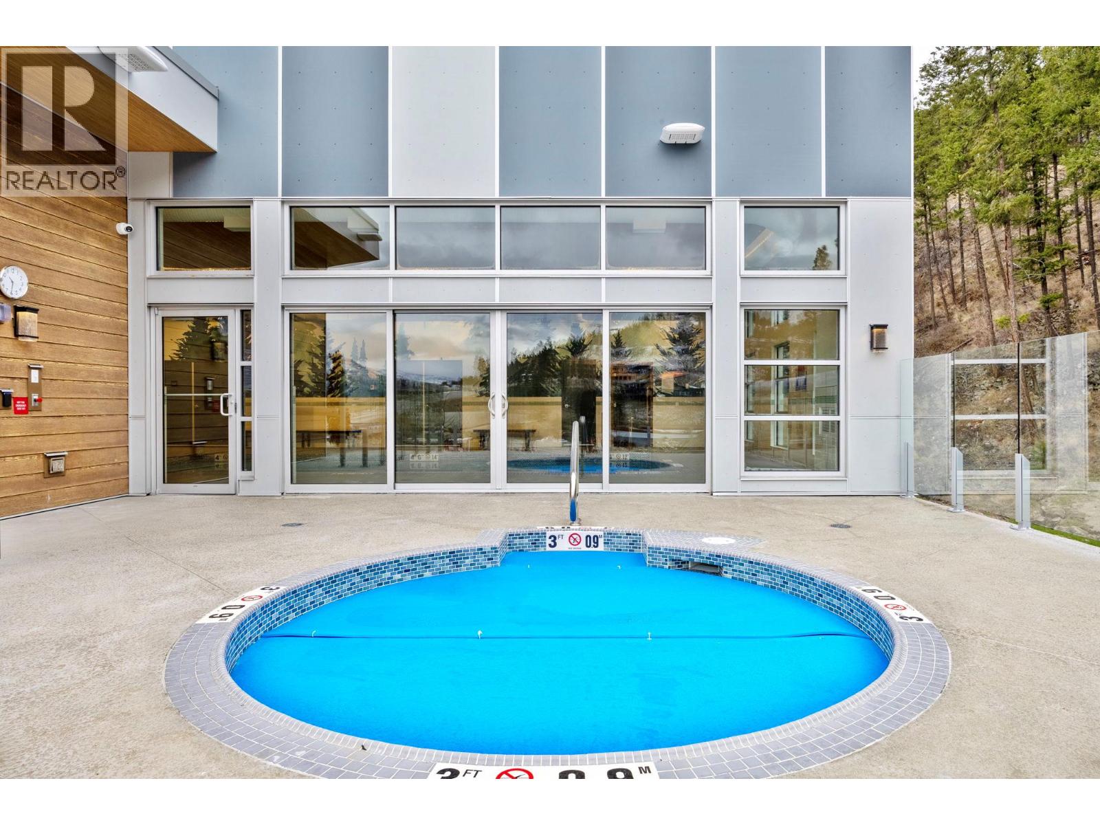 3425 Hilltown Drive Unit# 5